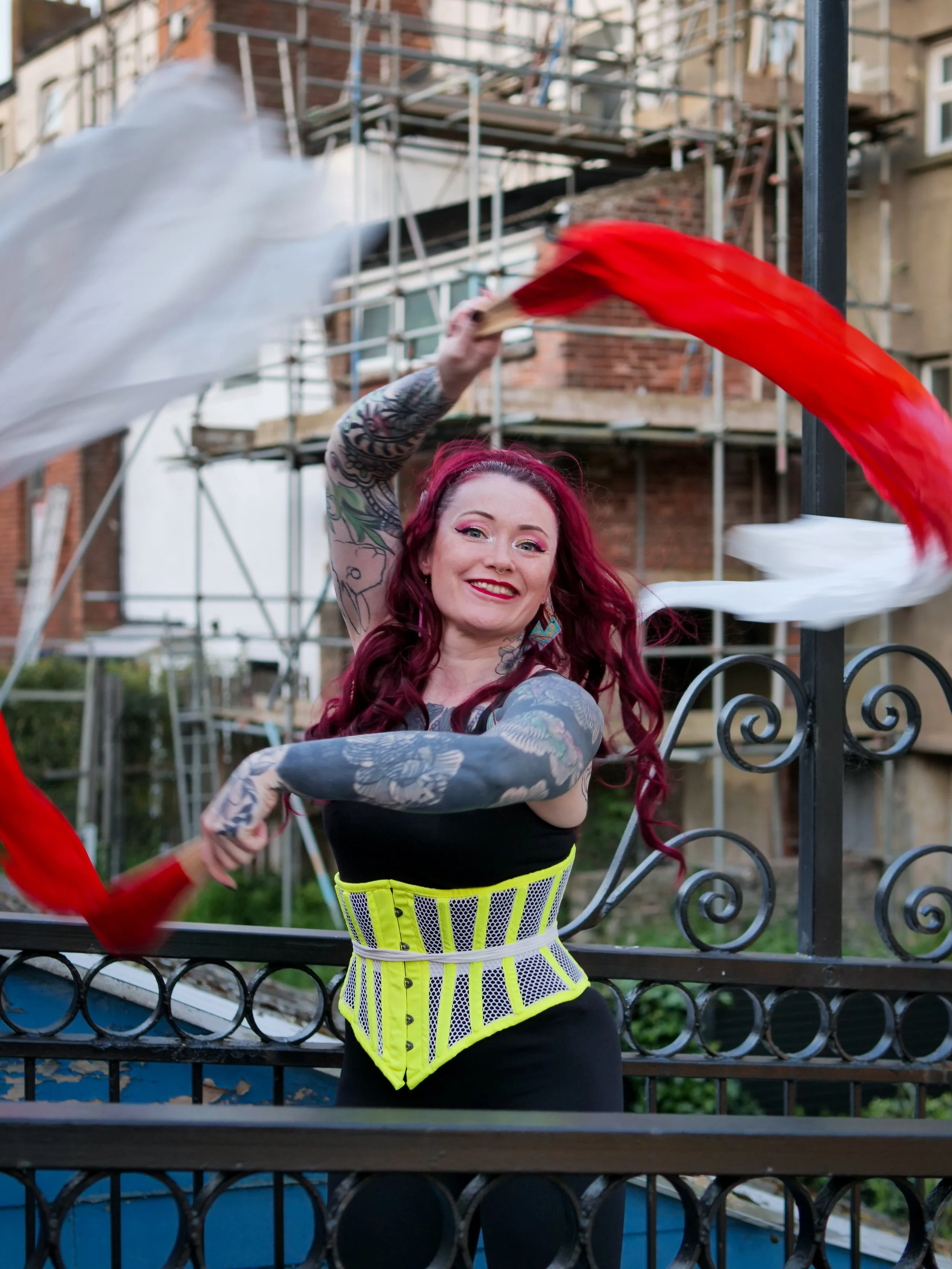 09.05.25_A_Curious_Town_Plays-157 (1).jpg