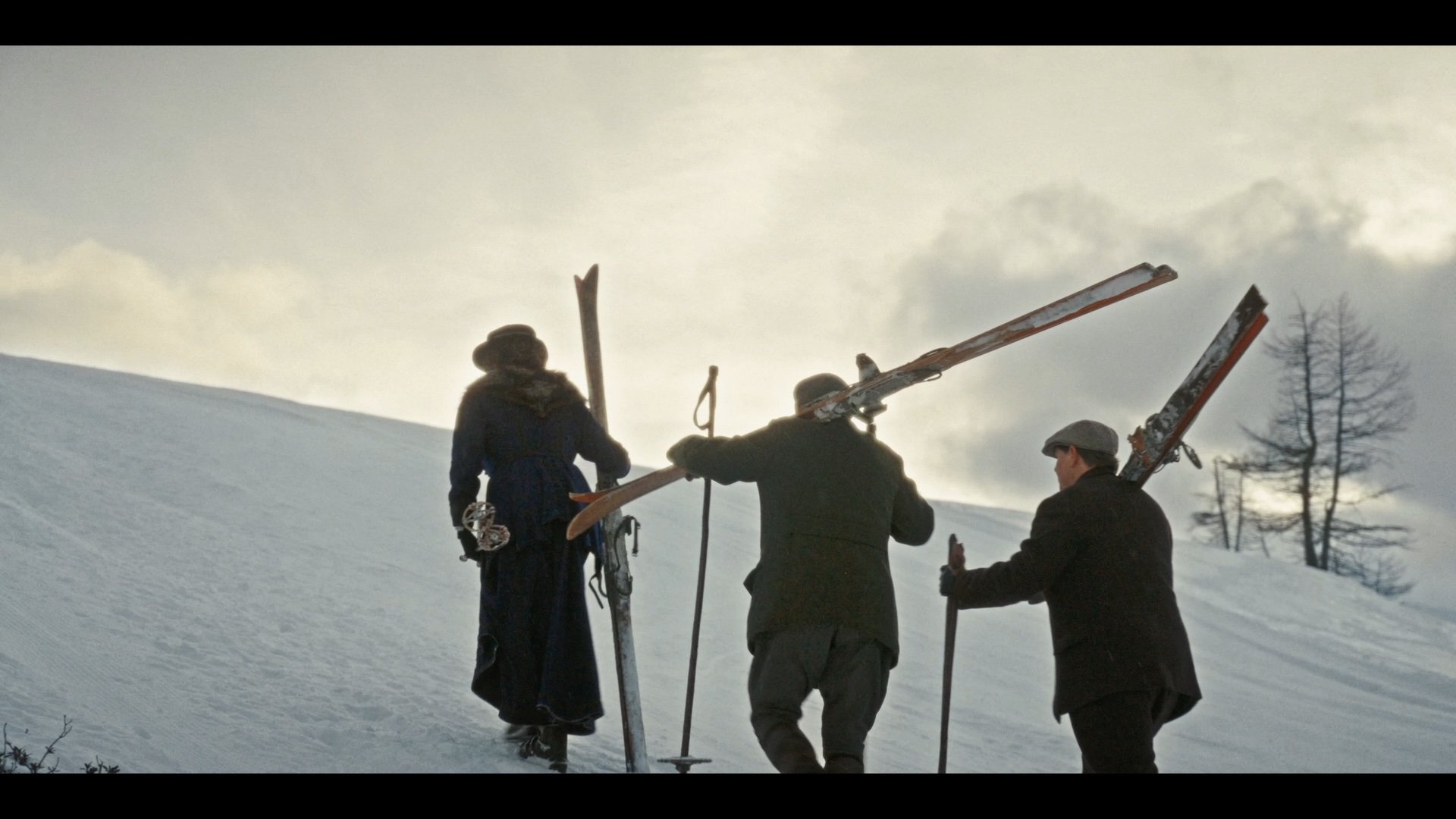 WP_EP06_GRADE_PREVIEW_H264_HD_1920x1080_25IS_VIDEO_LVL_R709_G24_20240921_V4_06020219.jpeg