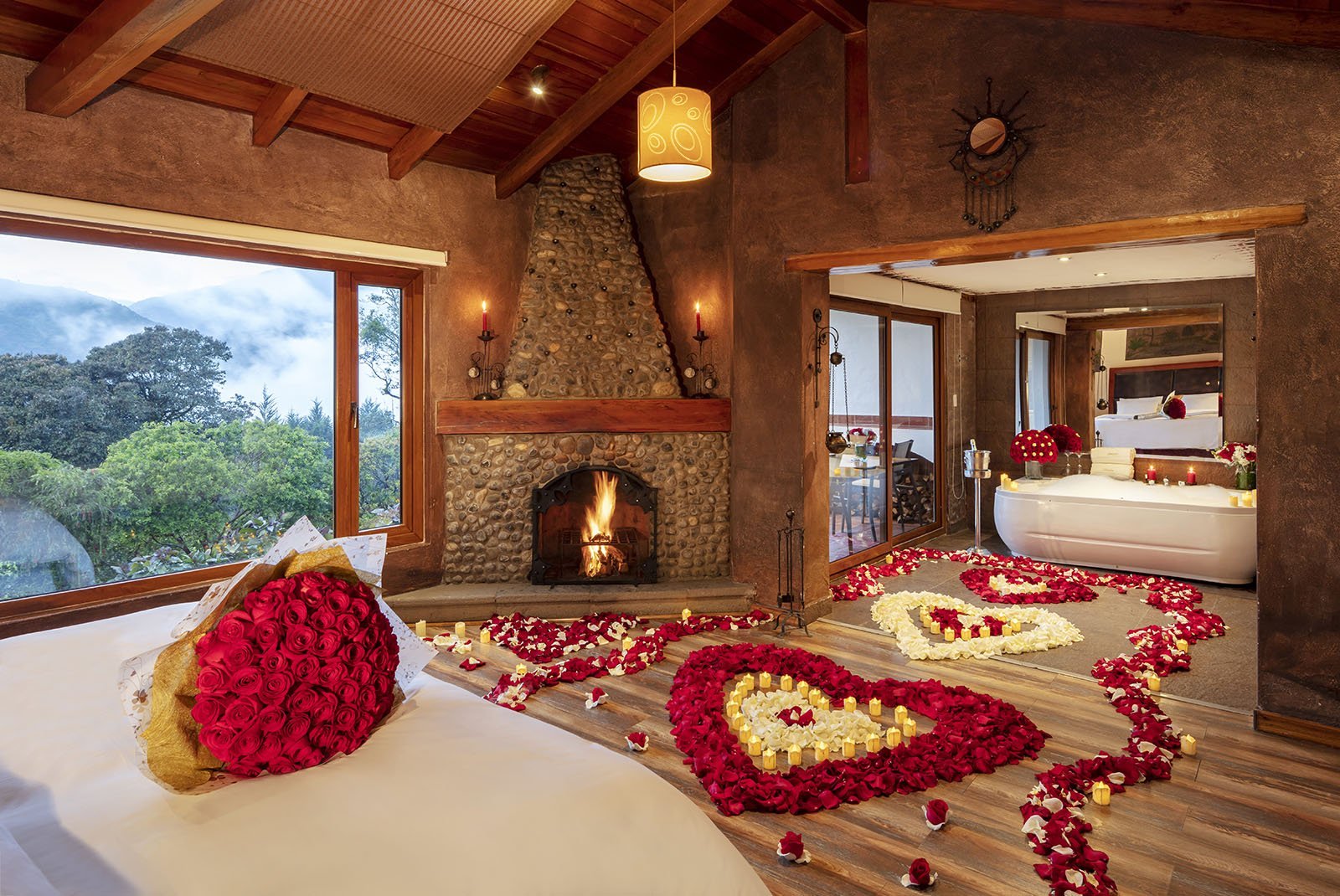 Pasion de Amor - Decoration Package - Luna Floreria - Banos Ecuador.jpeg