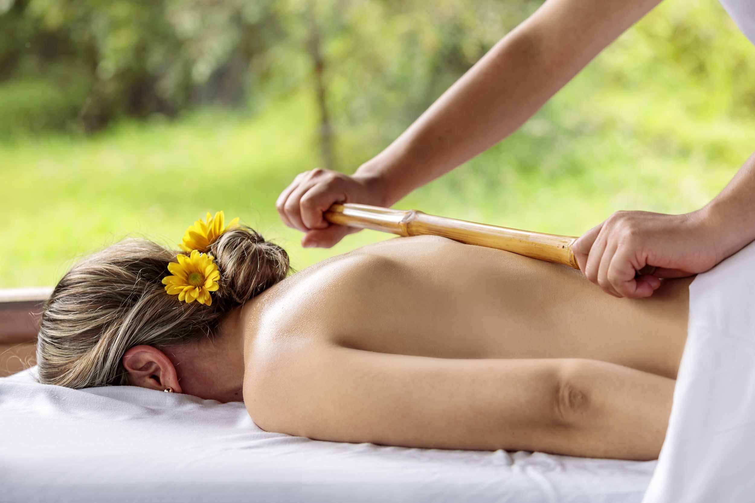 Bamboo massage - Luna Healing Spa - Banos Ecuador.jpg