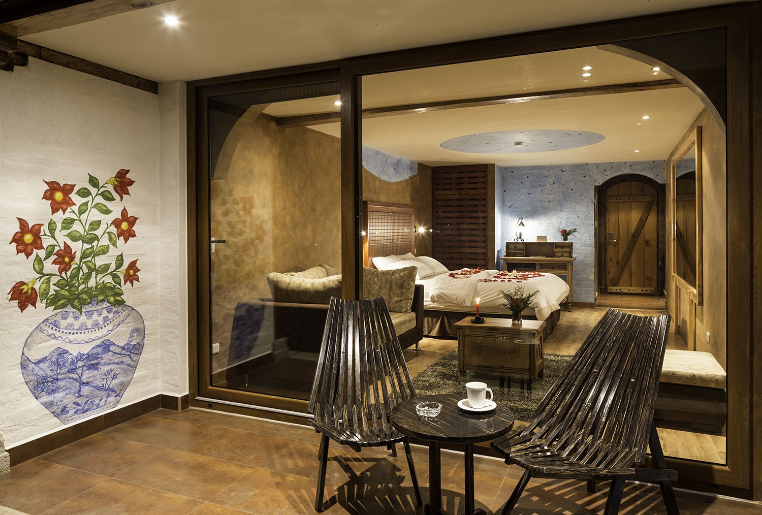 Romantic Room Terrace Amor Celestial 33 - Luna Volcan - Hotel en Banos Ecuador.jpg