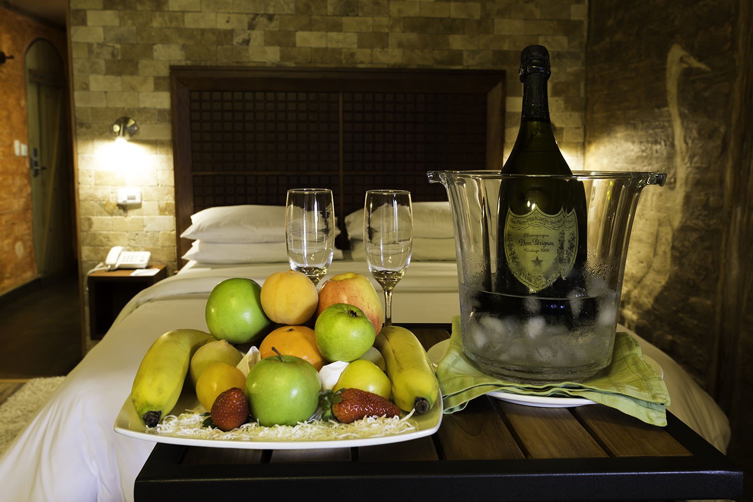 Fruit and Wine Romantic Room Love Song 36 - Luna Volcan - Hotel in Banos Ecuador.jpg