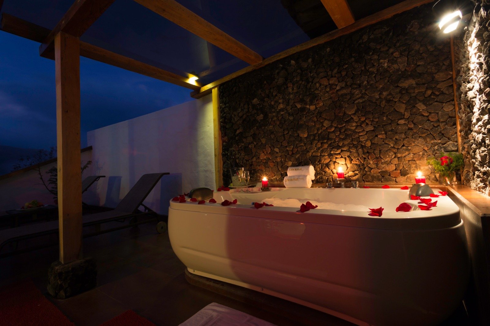 Romantic Suite Terrace Mi Amor Luna Volcan Hotel in Banos Ecuador.jpeg