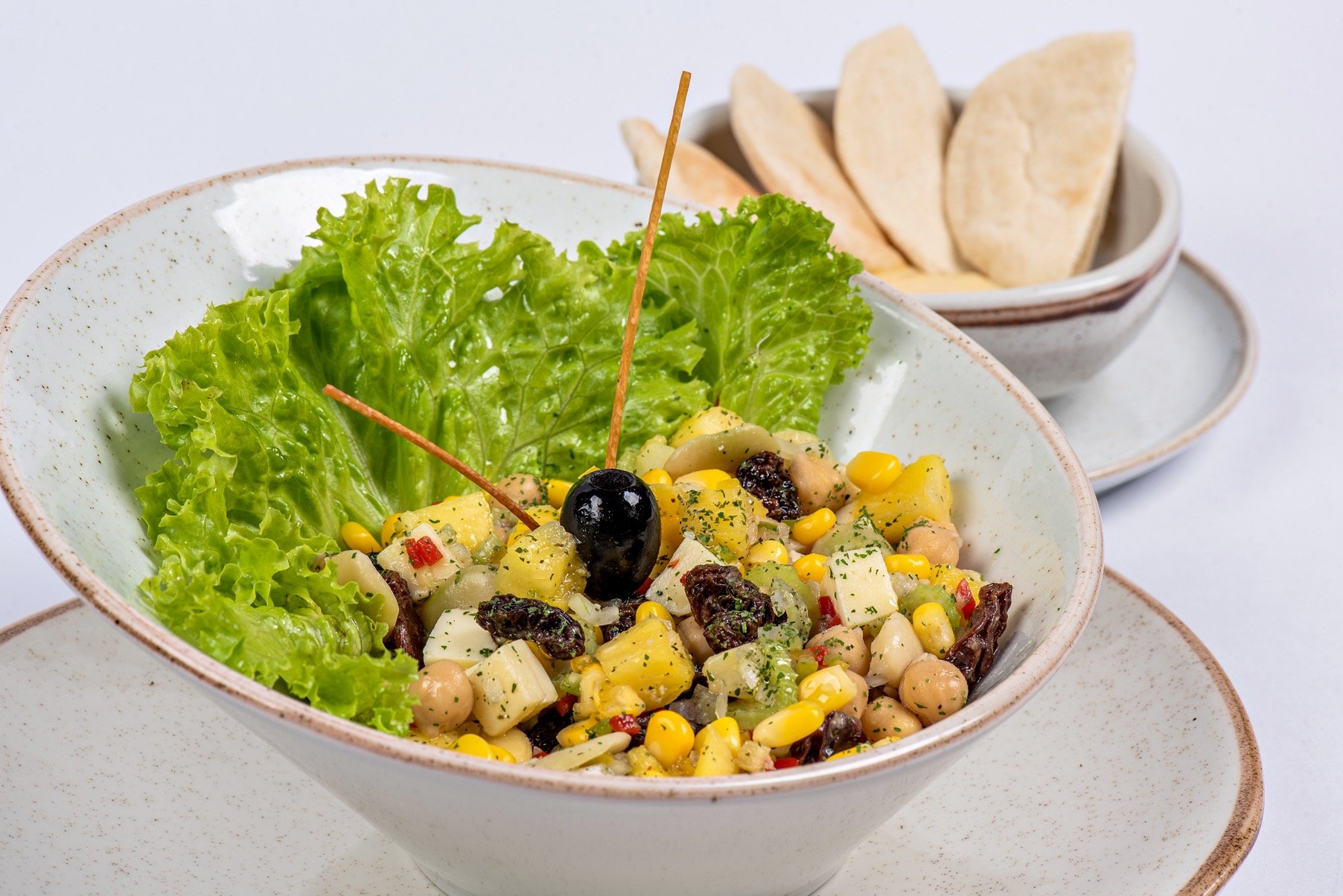Runtun homemade salad - Cafe del Cielo - Banos Ecuador.jpg