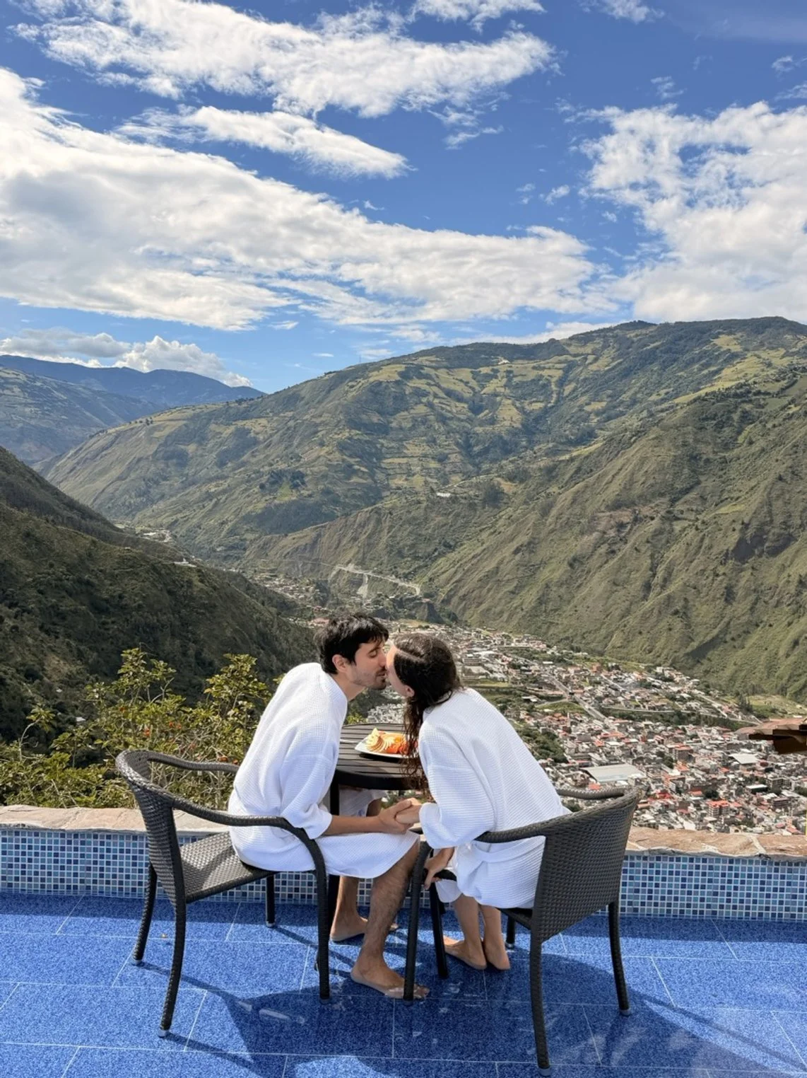 Retiro para parejas Luna Volcan Banos Ecuador3.jpg