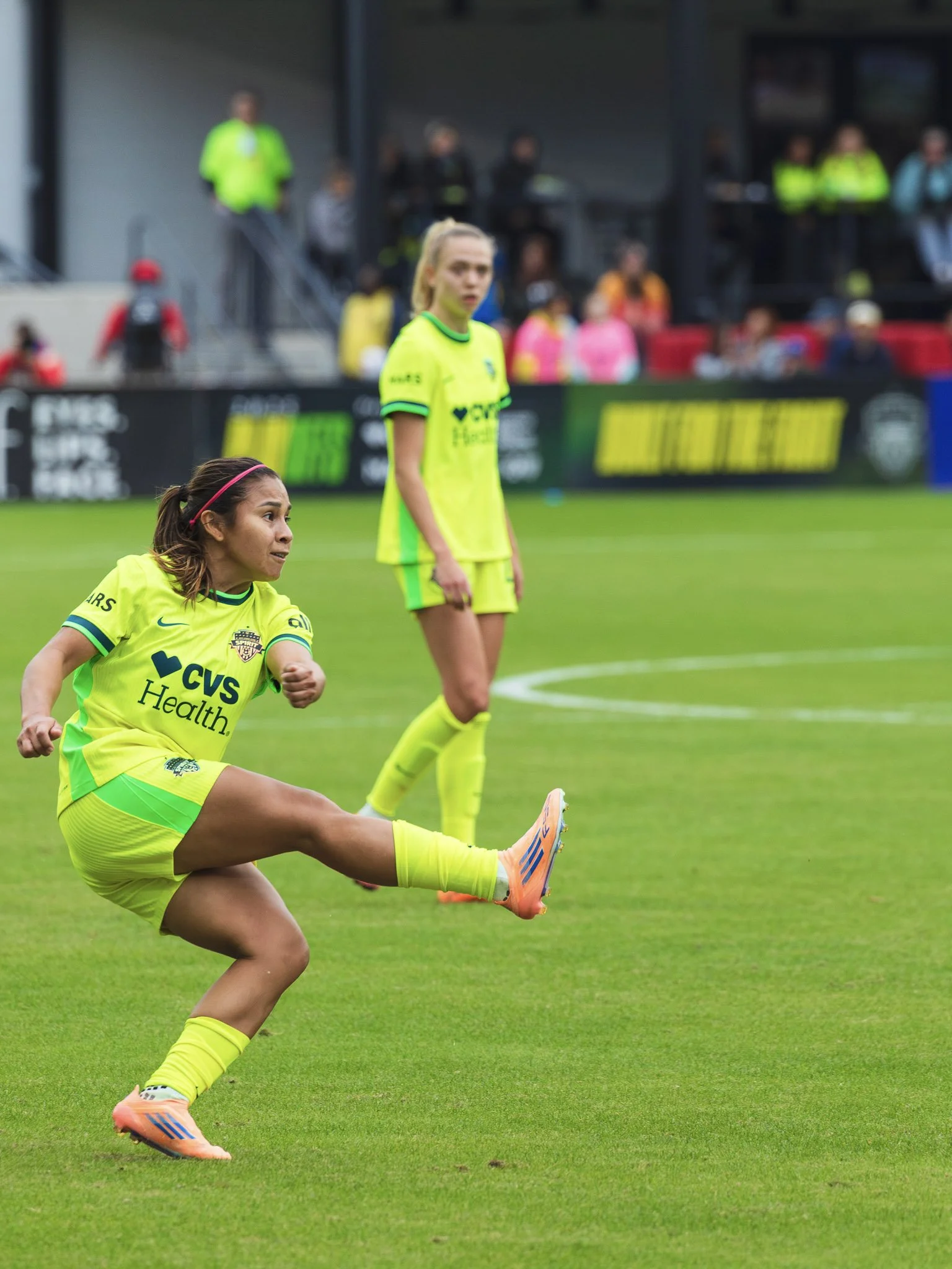 10-spirit-thorns-nwsl-semifinals-11.jpg