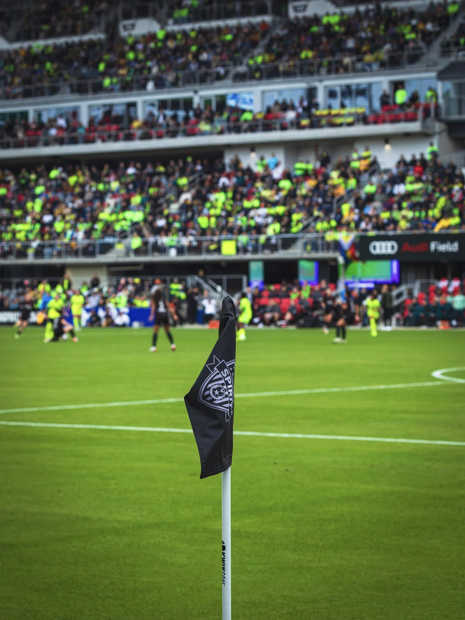 5-spirit-thorns-nwsl-semifinals-11.jpg