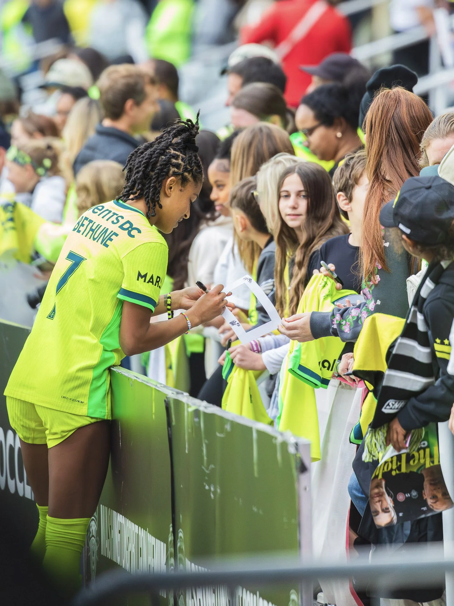 19-spirit-thorns-nwsl-semifinals-11.jpg