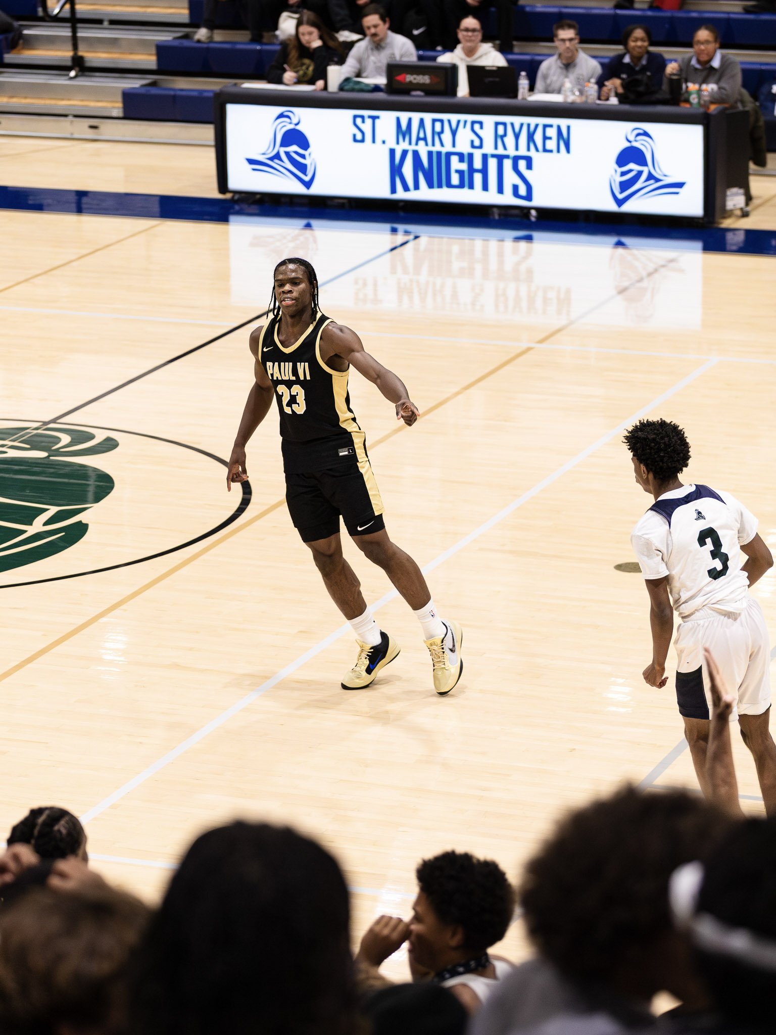 2-paulvi-stmarys-13.jpg