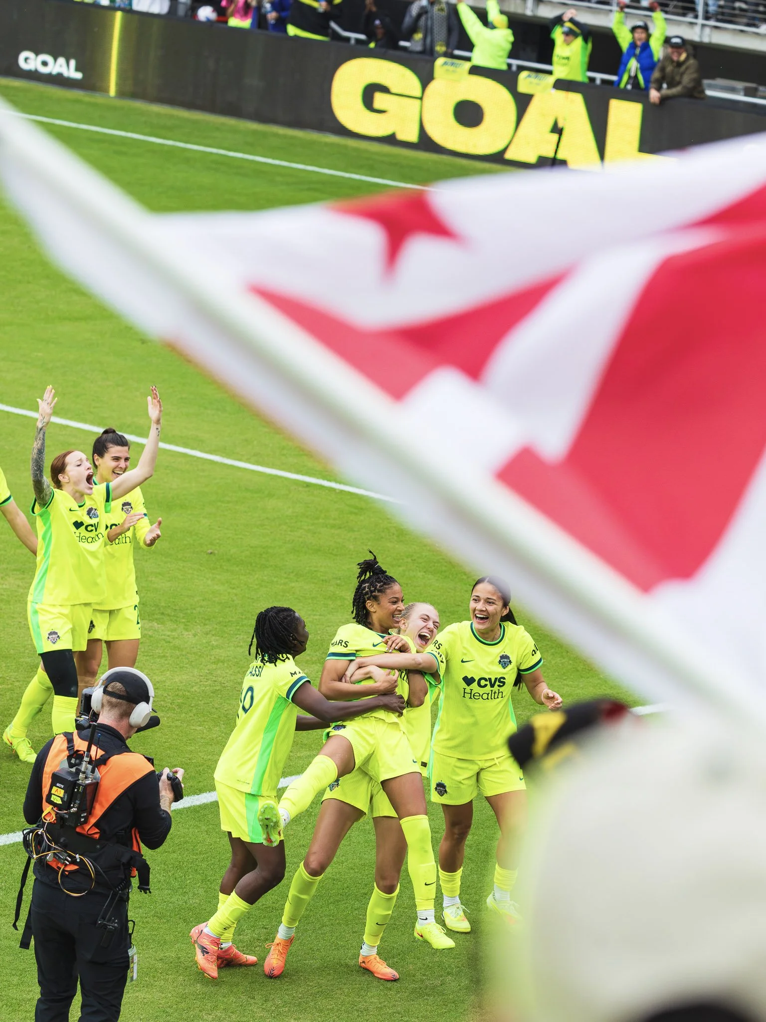 17-spirit-thorns-nwsl-semifinals-11.jpg