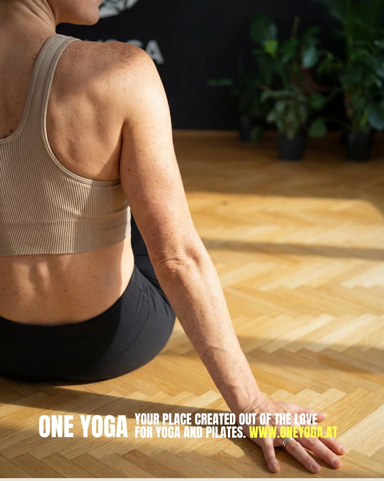 Quiet work.
Deep shift.
Soft glow.

👇🏽
Check unseren Online Stundenplan via Link in Bio

Dein One Yoga Team

🤍

____

🤍 ONE YOGA
📍 1070 WIEN
🧘&zwj;♀️ YOGA &amp; PILATES

#yogawien #yogastudiovienna #yinyogawien #yogavienna #yin #easyflow #vinya