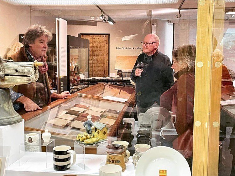 Repost from @ewgjones
&bull;
A fascinating Case&hellip;

Dr Pickering of @apeoreden and Gary Kearley on show, illuminating @brutonmuseum on &ldquo;Bruton, Blackmore and Conan Doyle: Historical Novels and the Monmouth Rebellion&rdquo;

The finale of t