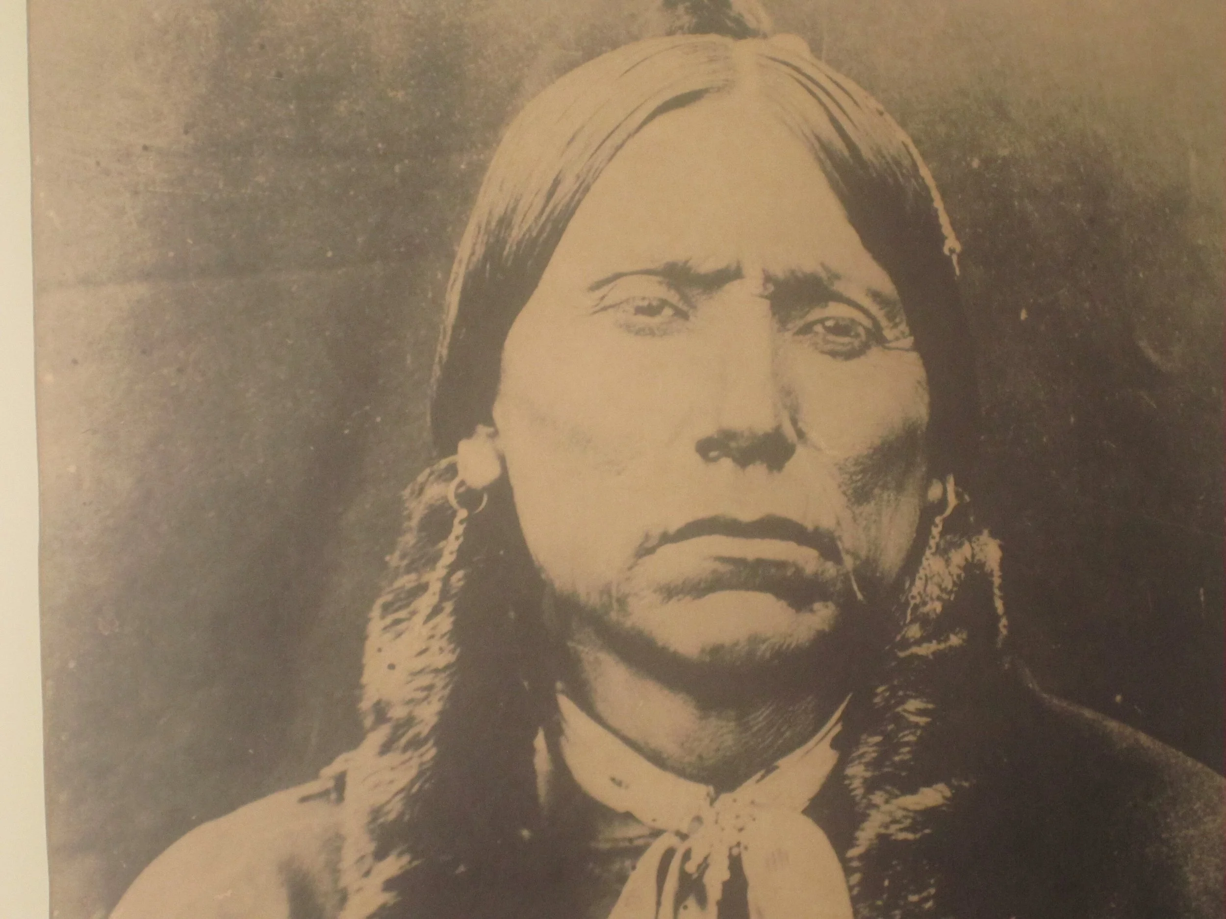 Quanah_Parker_photo_in_Shamrock,_TX_IMG_6161.jpg