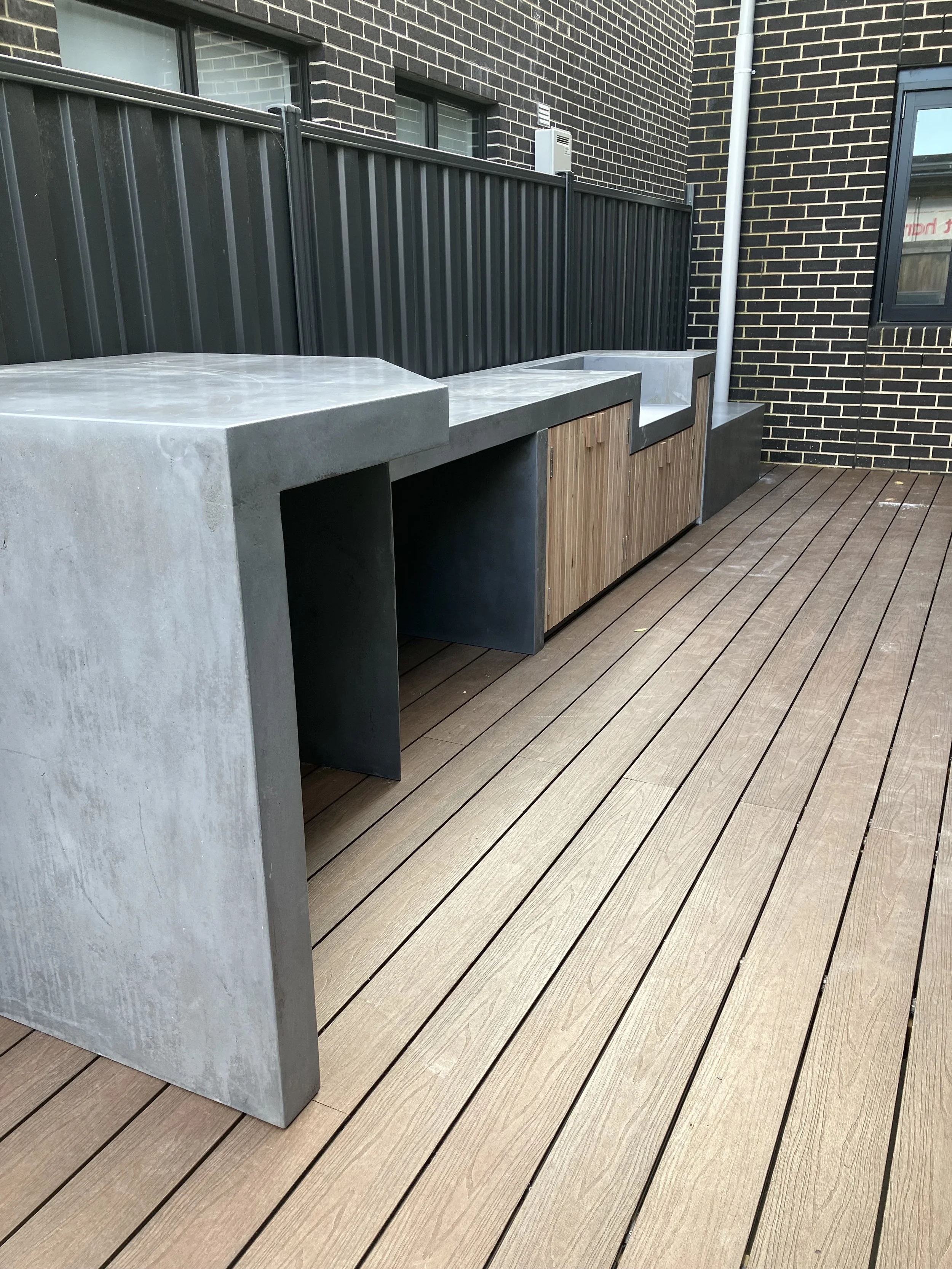 Concrete-Outdoor-Kitchen-6m.jpeg