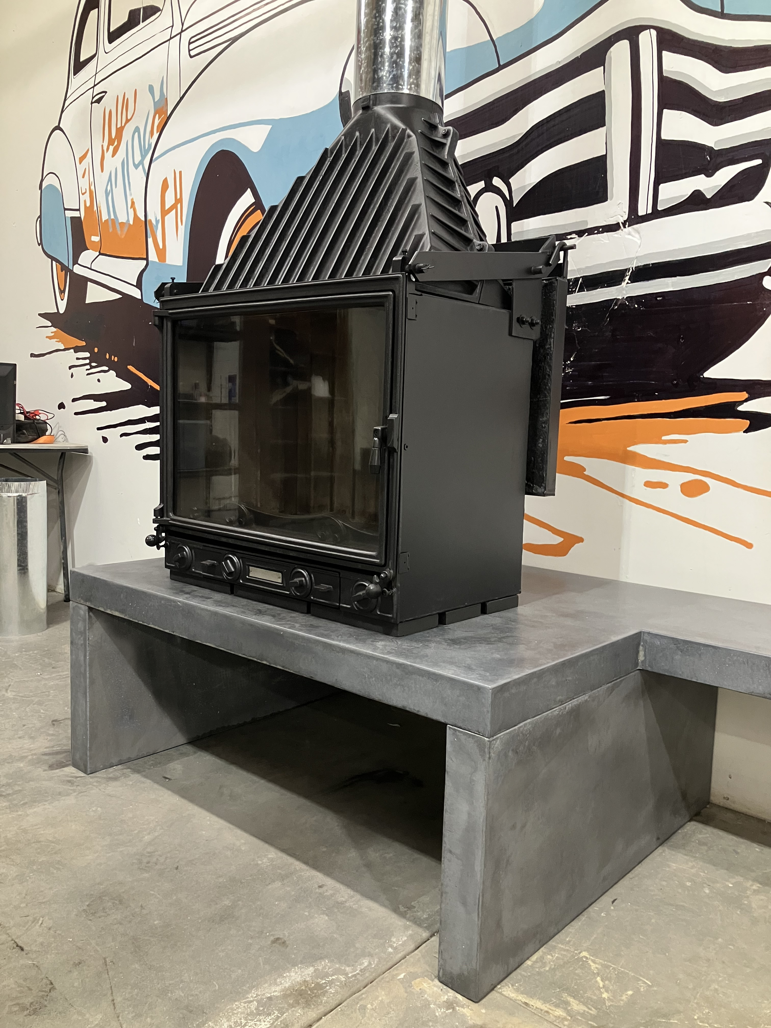 concrete-fireplace-plinth-workshop.png