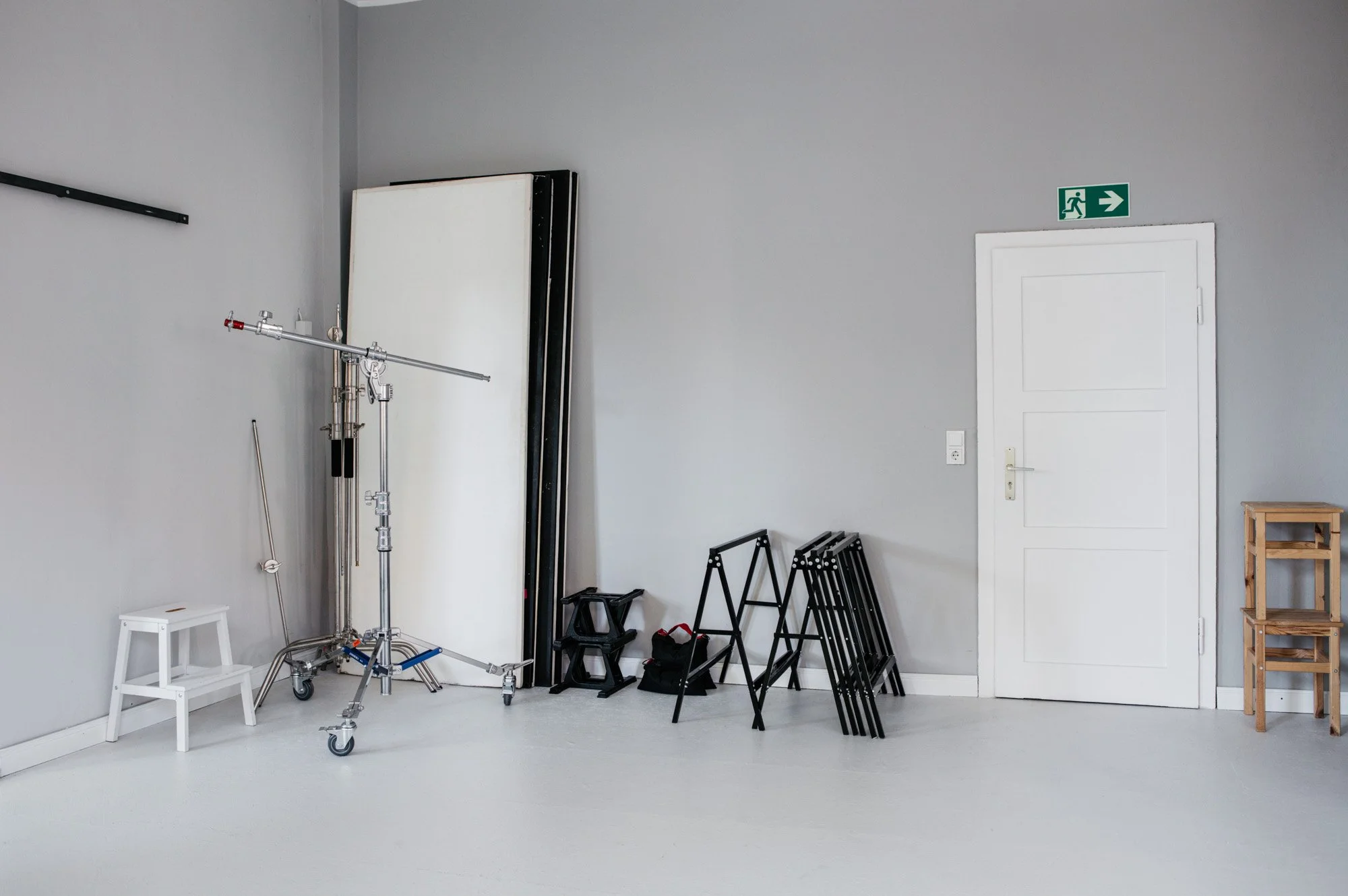 Juniper Studios - Auswahl des Equipments, das mitgemietet werden kann