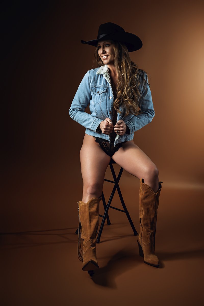 boudoir photographers in central arkansas.jpg
