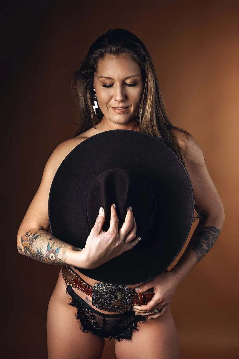 boudoir photographer near me central arkansas.jpg