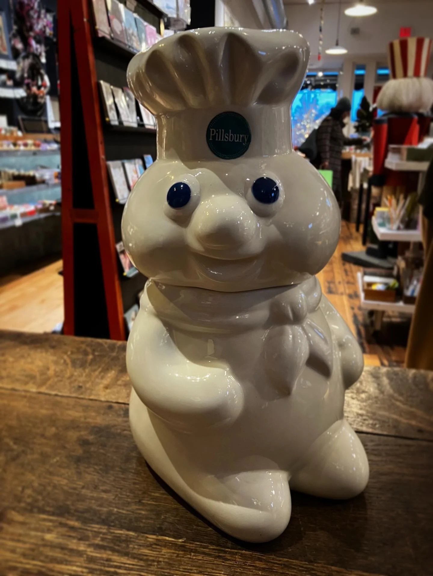 lookit that face heehee! lil pillsbury dougboy wants your cookies 🍪
.
#cookiejar #pillsburydoughboy #vintagecuteness