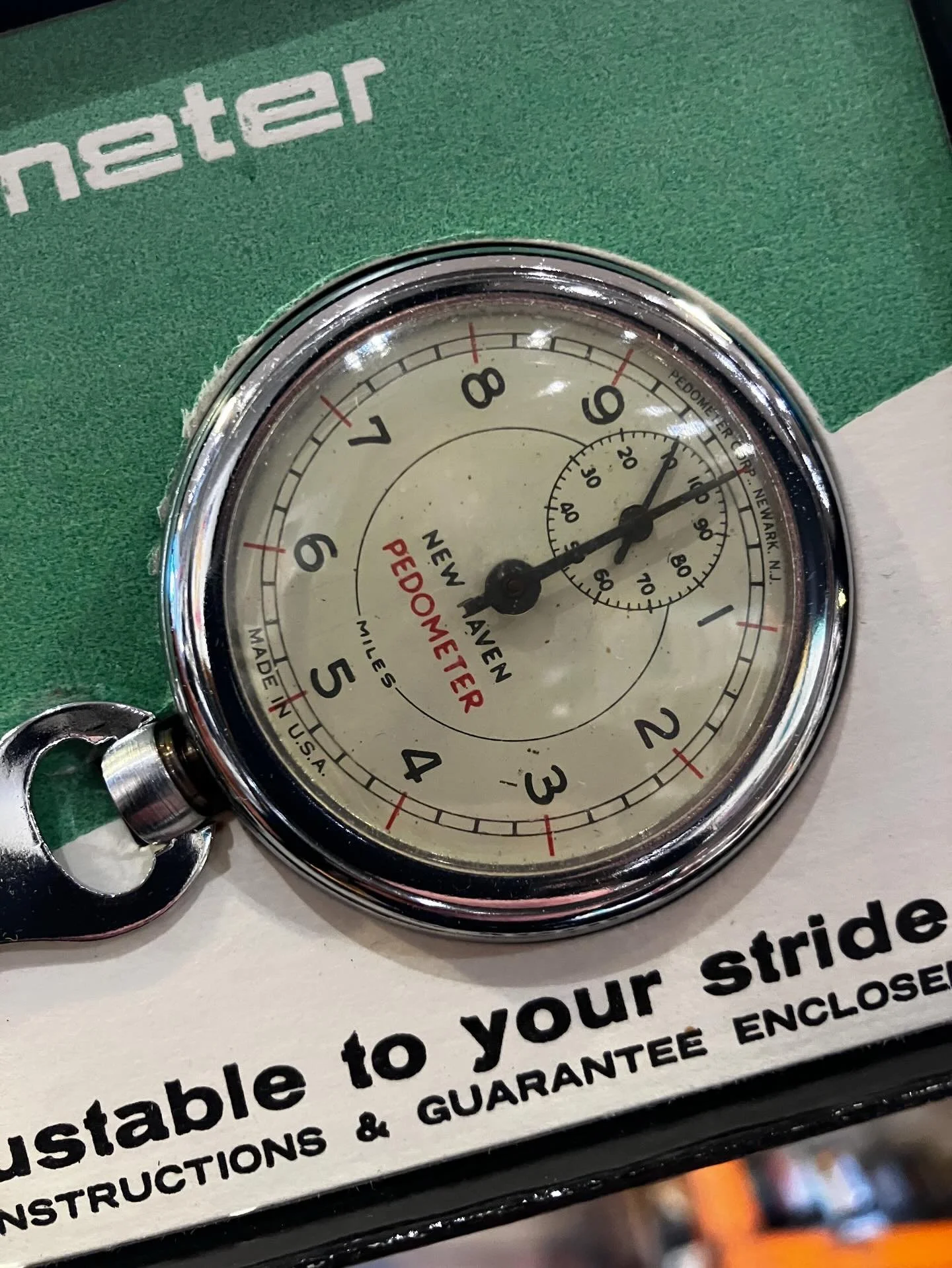 analog fitbit 🏃

#pedometer #oldskool #loottheshop