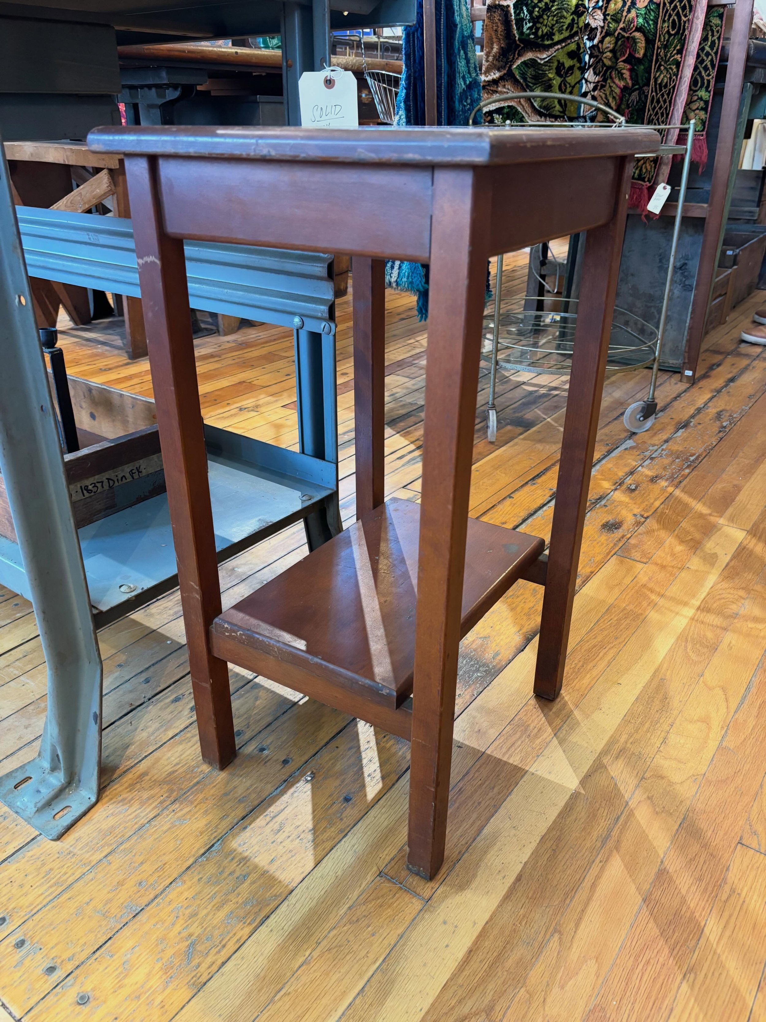 New items in the shop!
#vintage #smallspacefurniture #lootfoundandmade #turnersfallsma