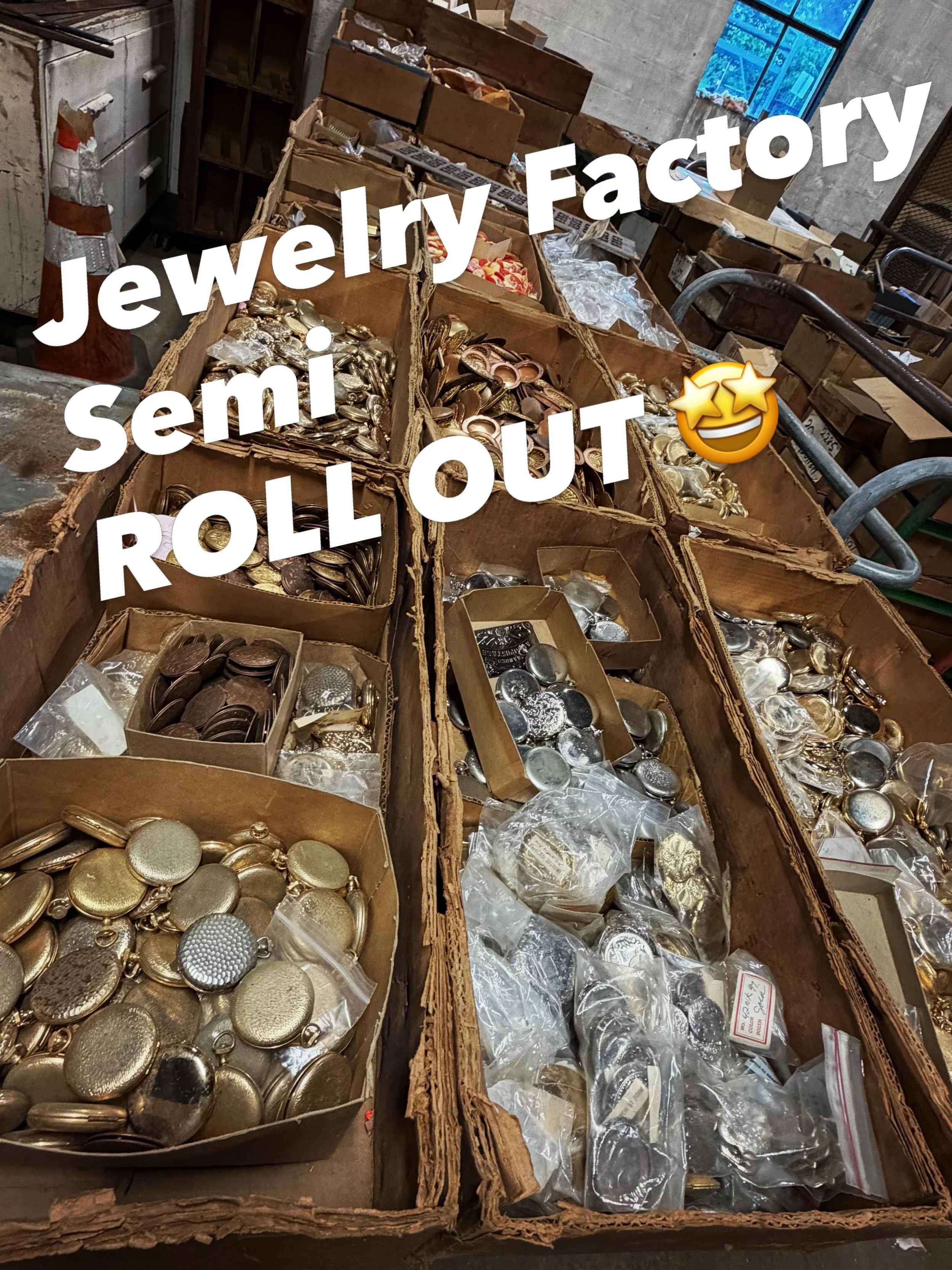 And we say SEMI ROLLOUT cuz we have so much of this 
VINTAGE TREASURE&hellip; 
&diams;️assembly artists&hellip;jewelry makers💎
GET READY&hellip; or if you wanna some SUMMER BLING&hellip;get up here😘 
So we will be taking a big bite out of it at the