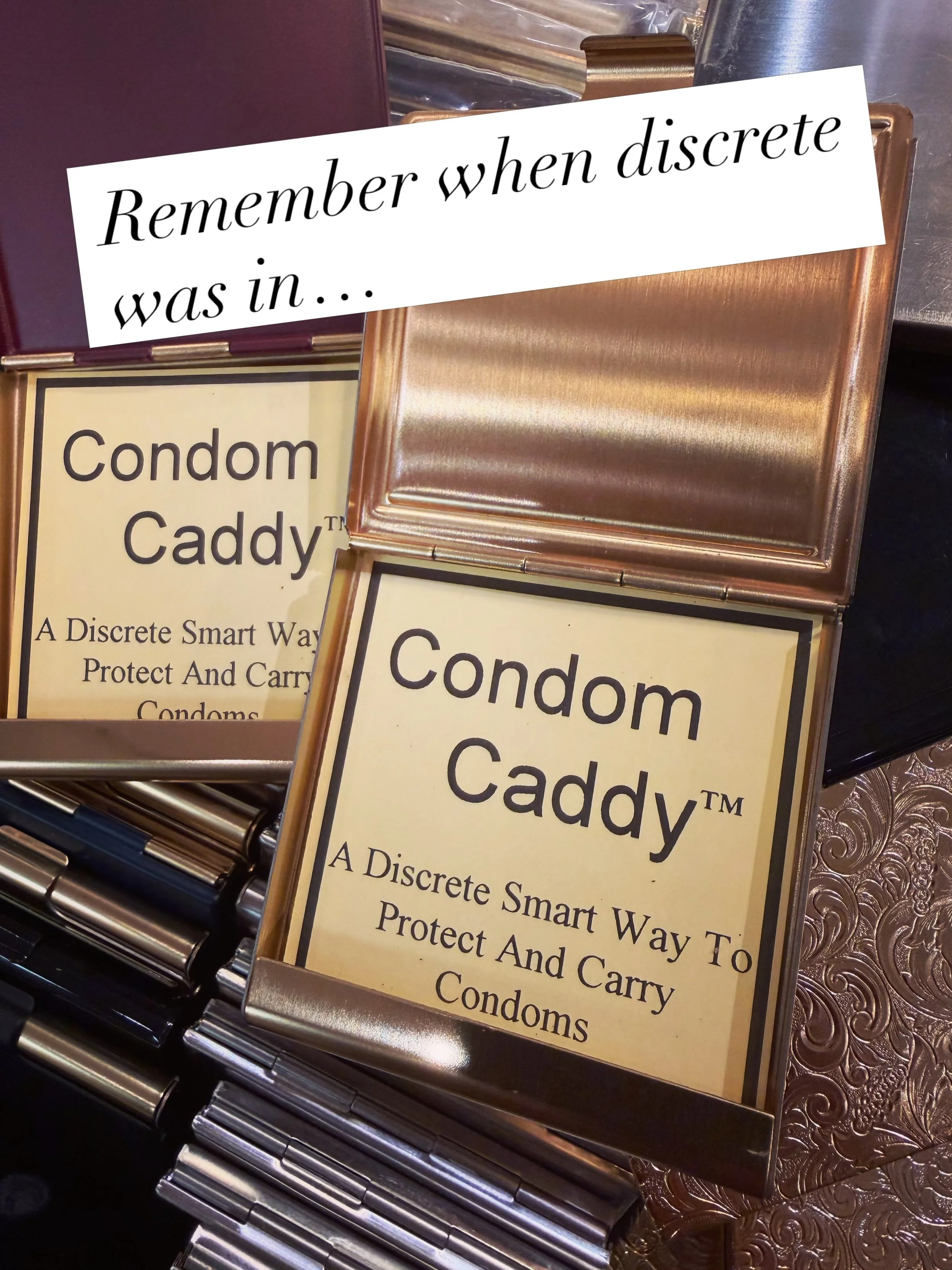 Surprise!! In addition to the MANY JEWELRY OPTIONS we have at the moment, ADDING ALL THE TIME 
mind you&hellip; we have some WACKY NOVELTY stuff&hellip; check out this
LITTLE NUMBER 🔥 c 1990

#jewelry #condomcaddy #vintage #sexy #lootfoundandmade