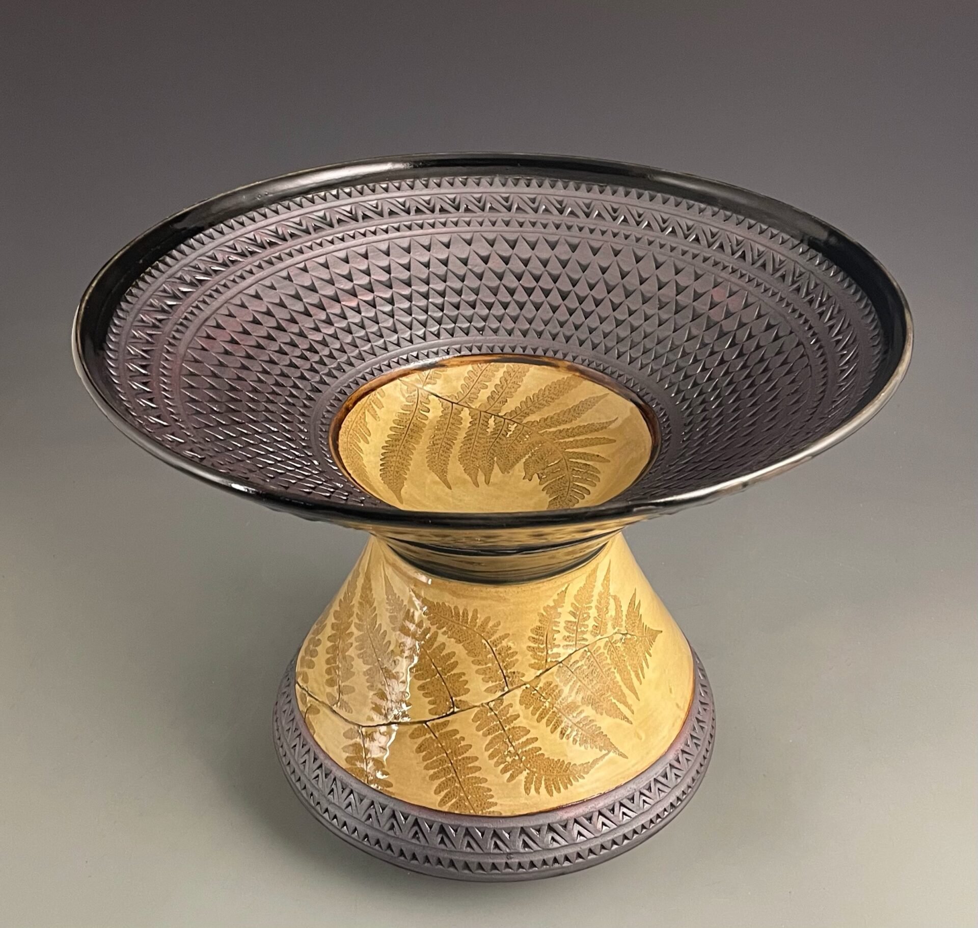 Pedestal Fruit Bowl Main.jpeg