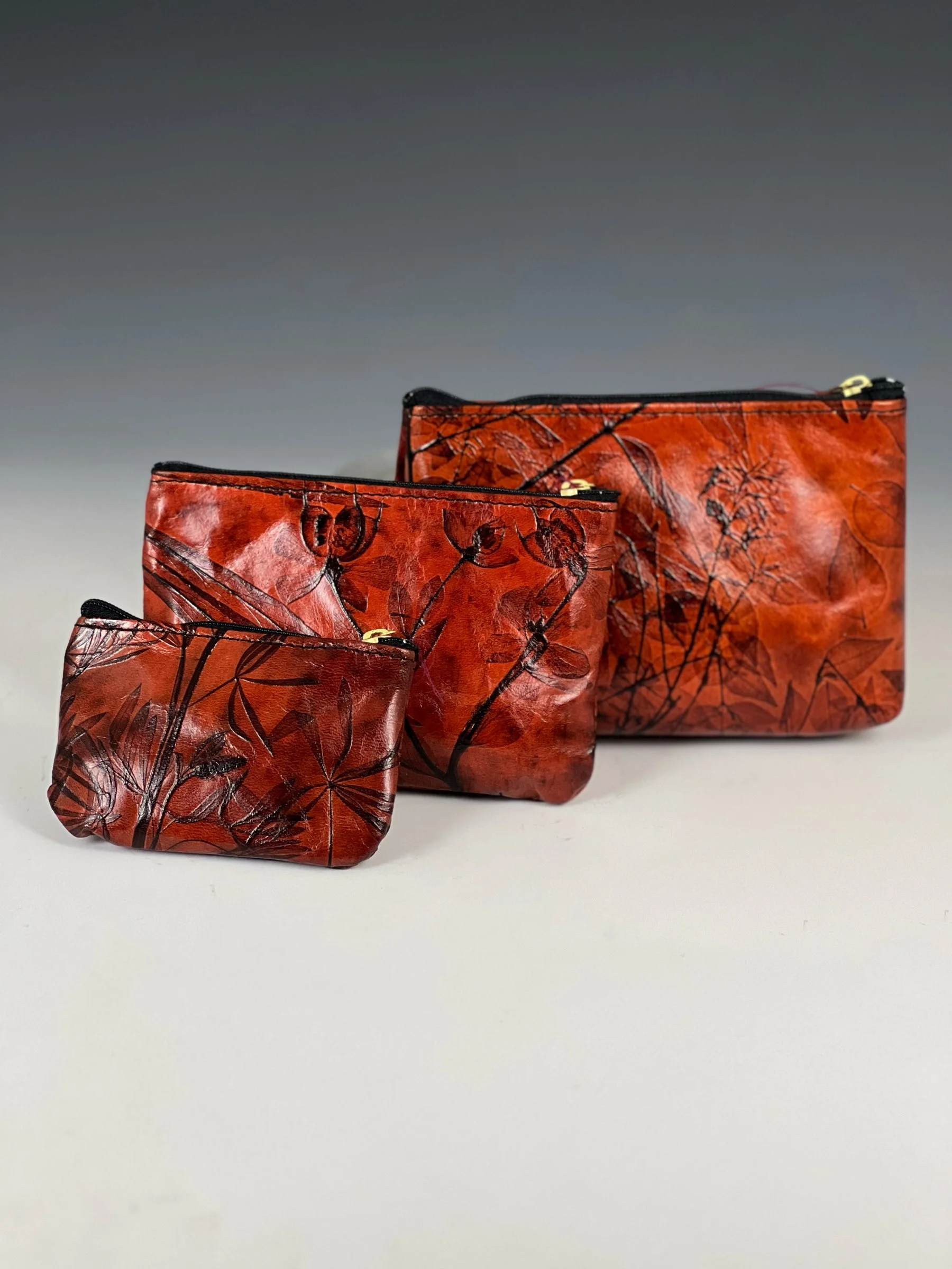 Leaf Leather Coin Purse Sizes.jpg (Copy)