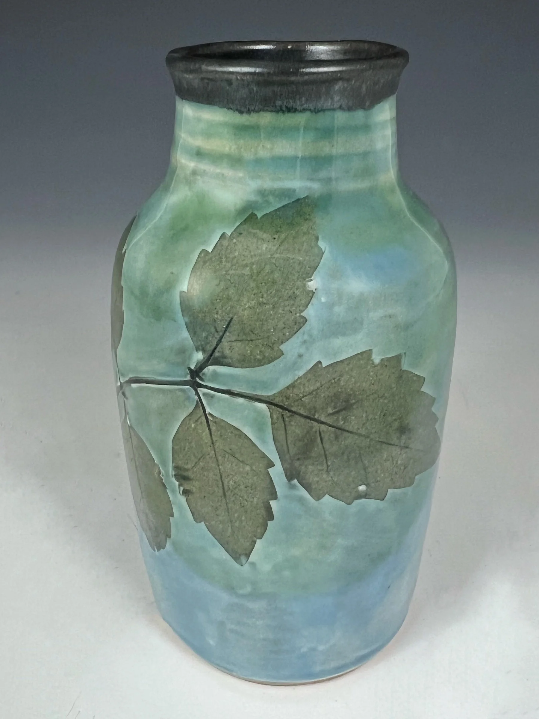 Ombre vase 3.jpg