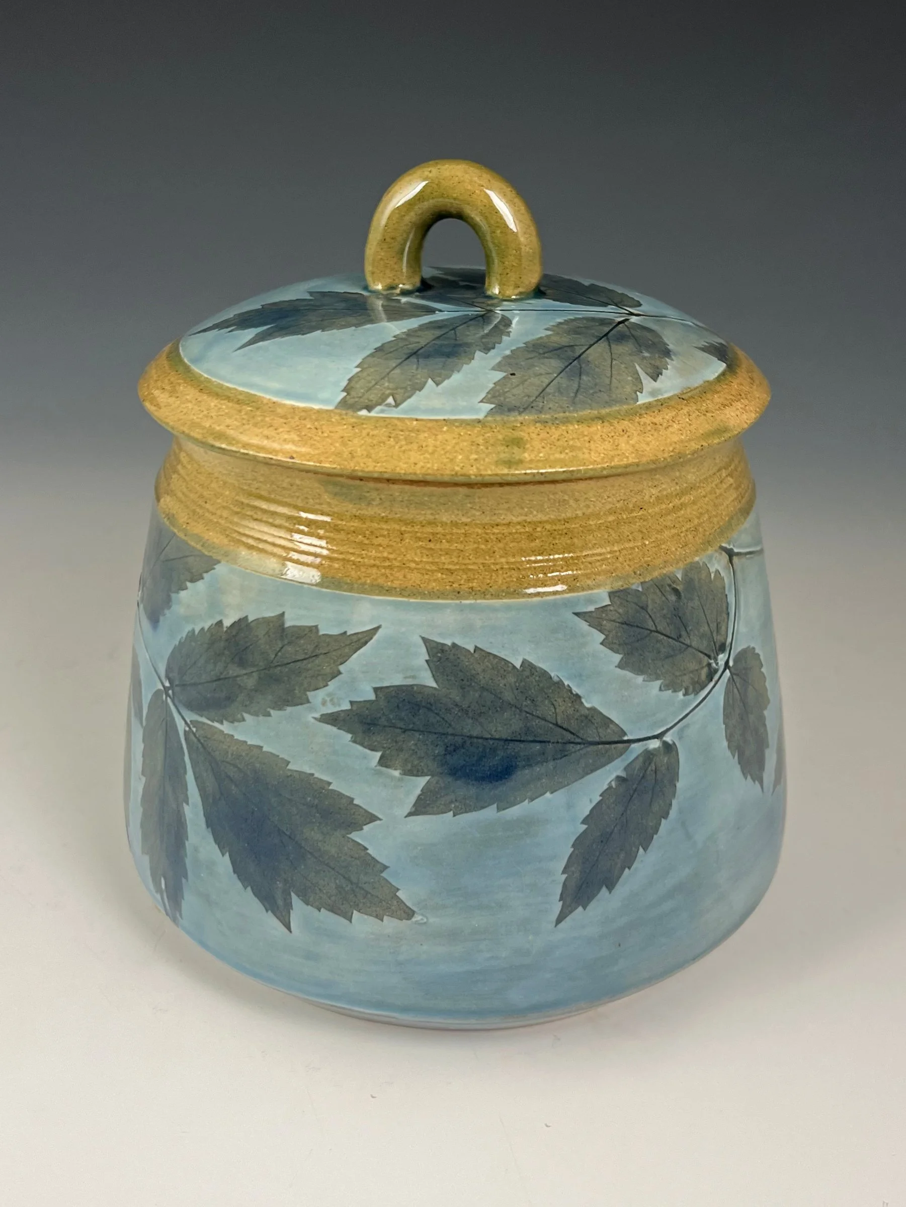 Black Cohosh Treat Jar