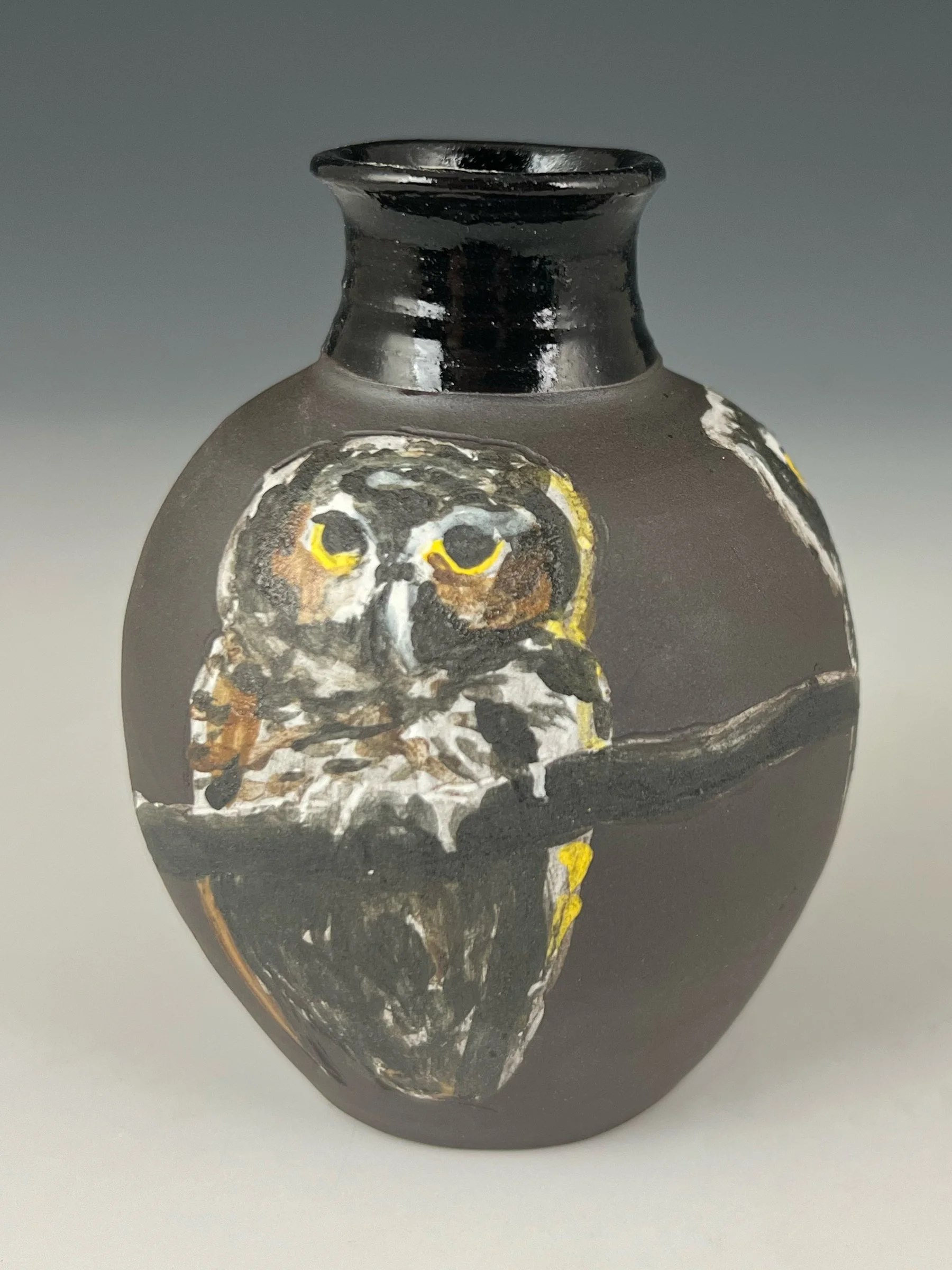 Owl vase 2.jpg