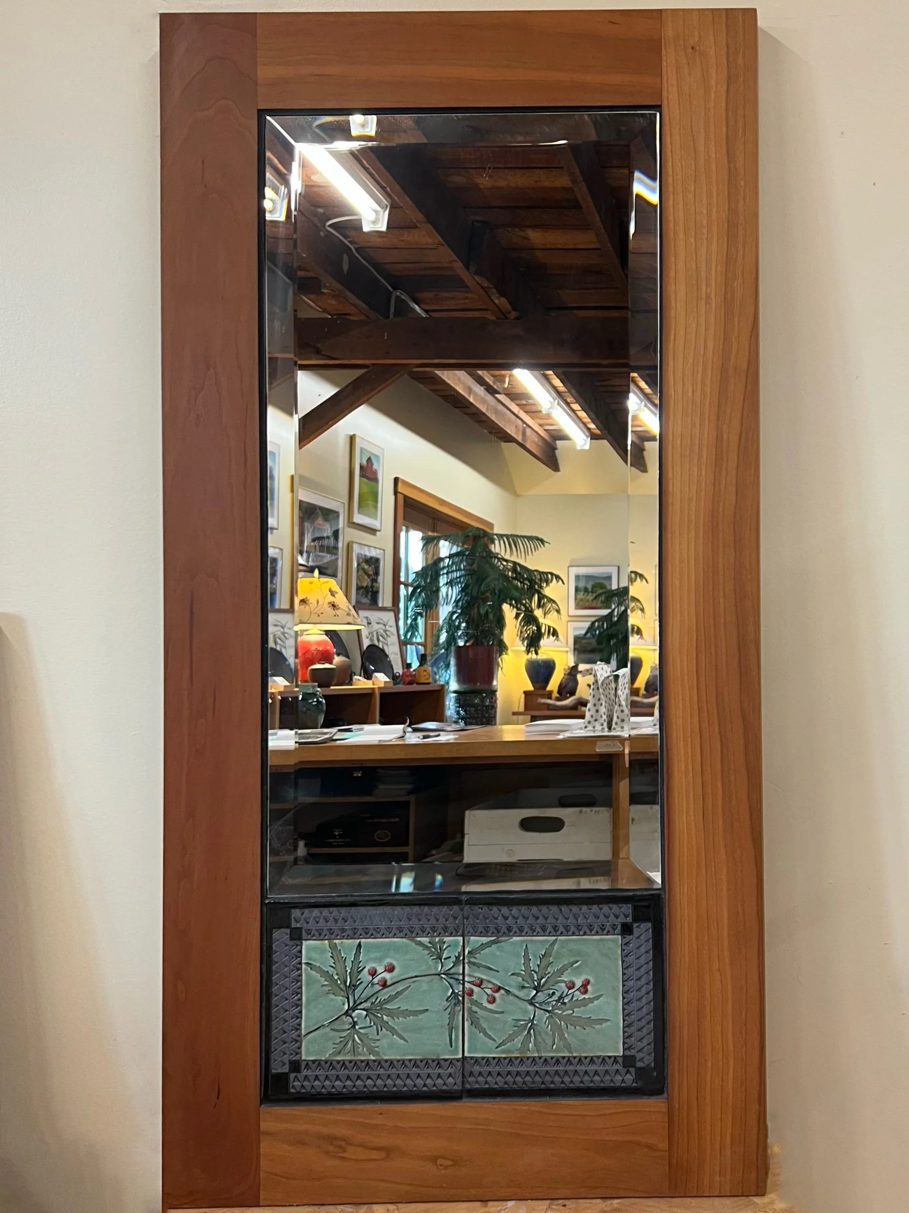 Mirror.jpg