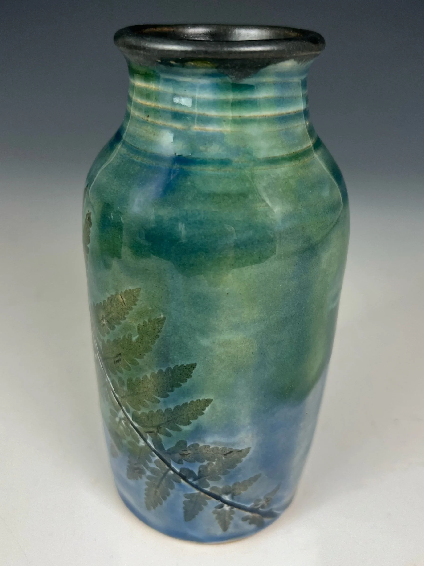 Ombre vase green to blue back.jpg