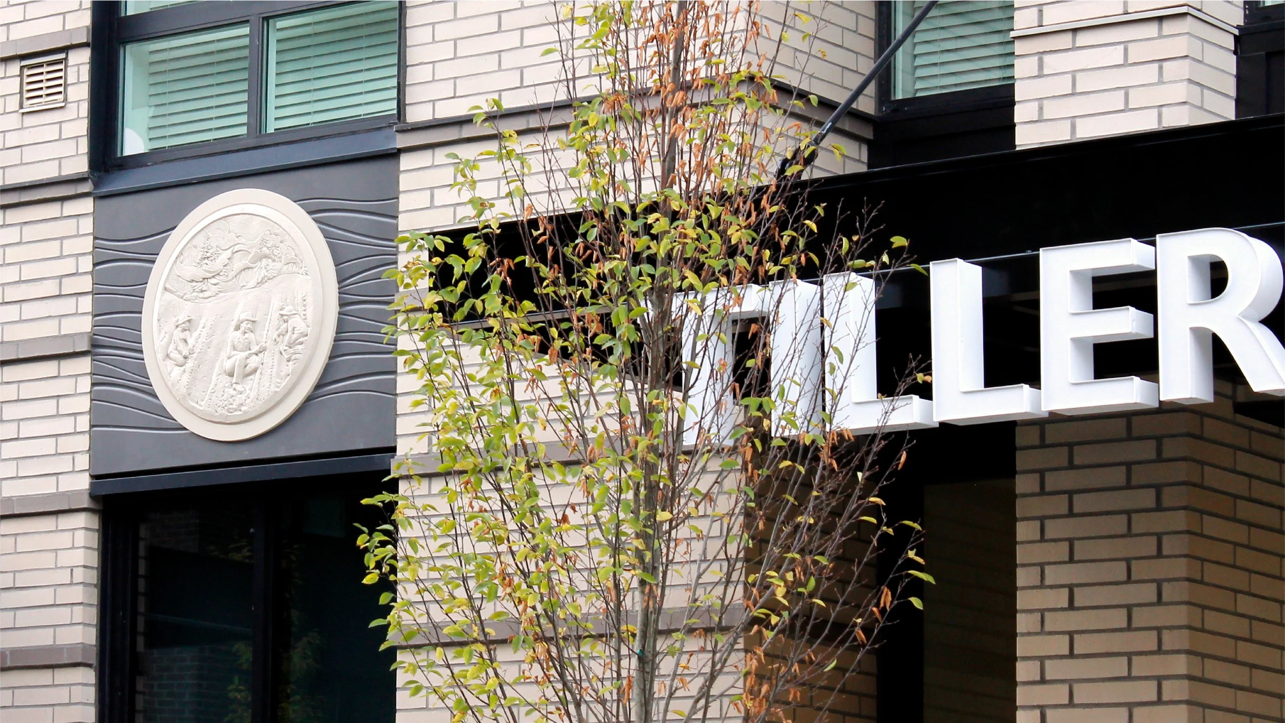 Tiller Terrace   |   Bas Relief Sculptural Installation, Portland OR