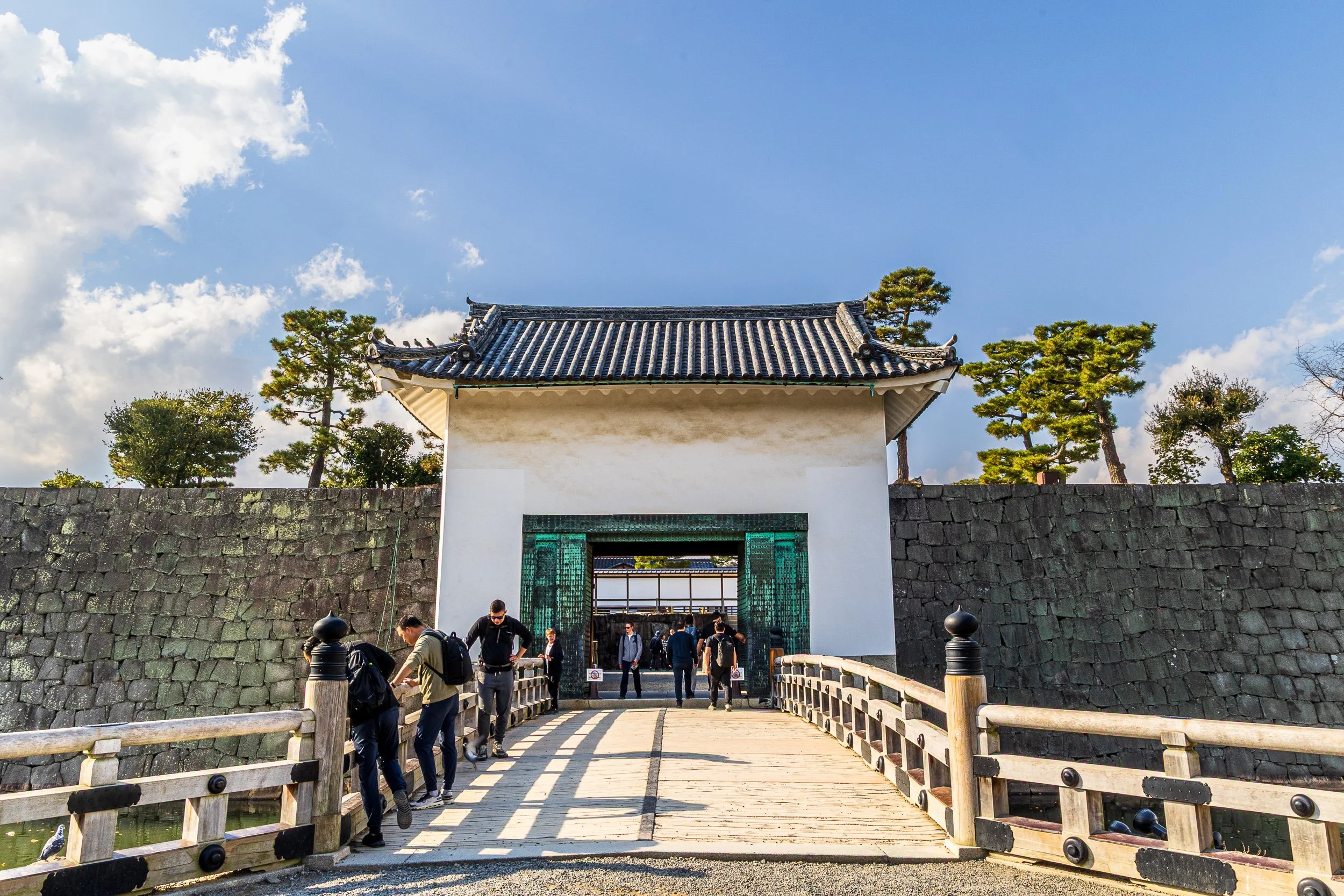 Honmaru Yagura-mon Gate