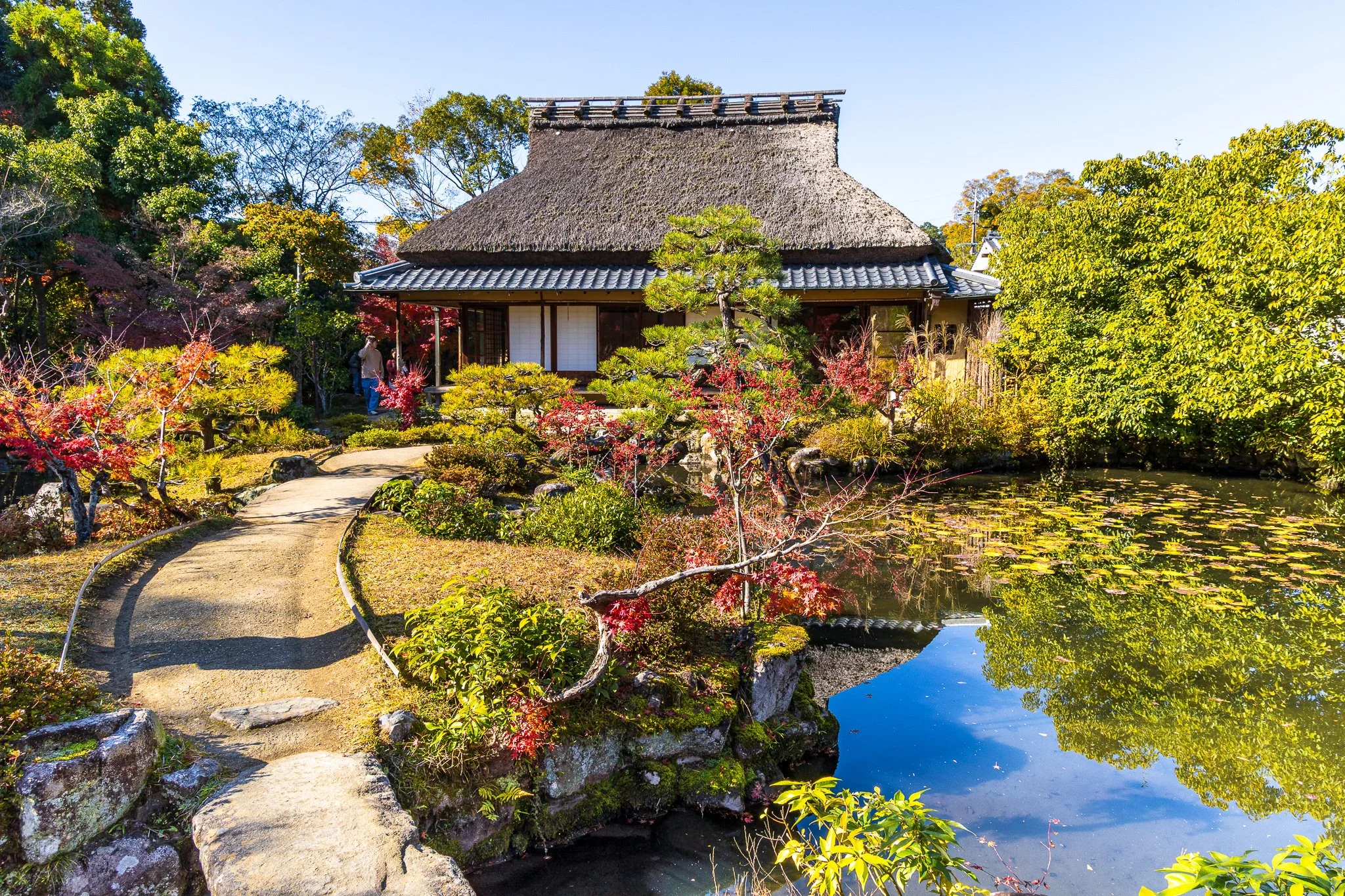 F19A3511_isuien-garden.jpg