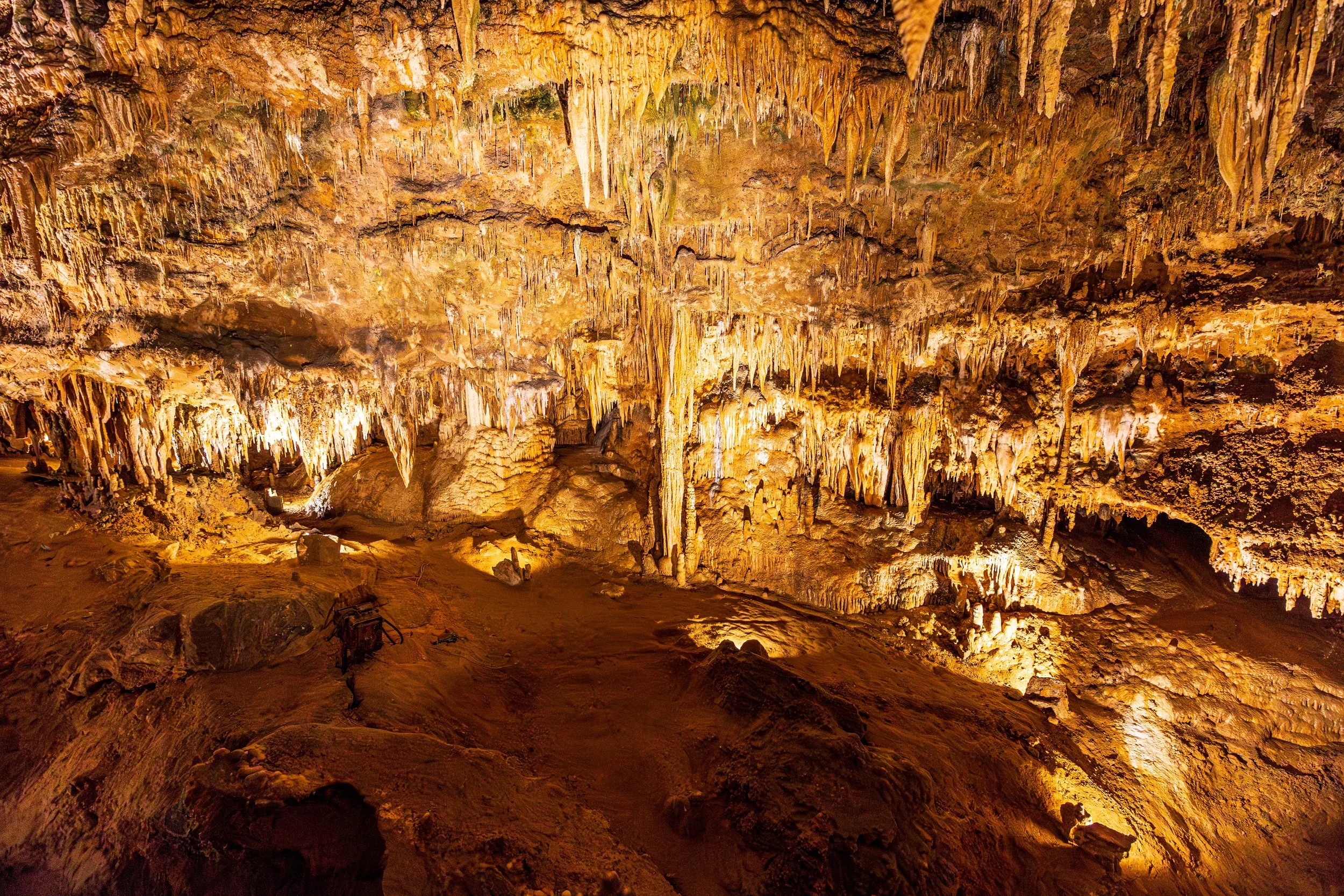 F19A9655_luray-caverns.jpg