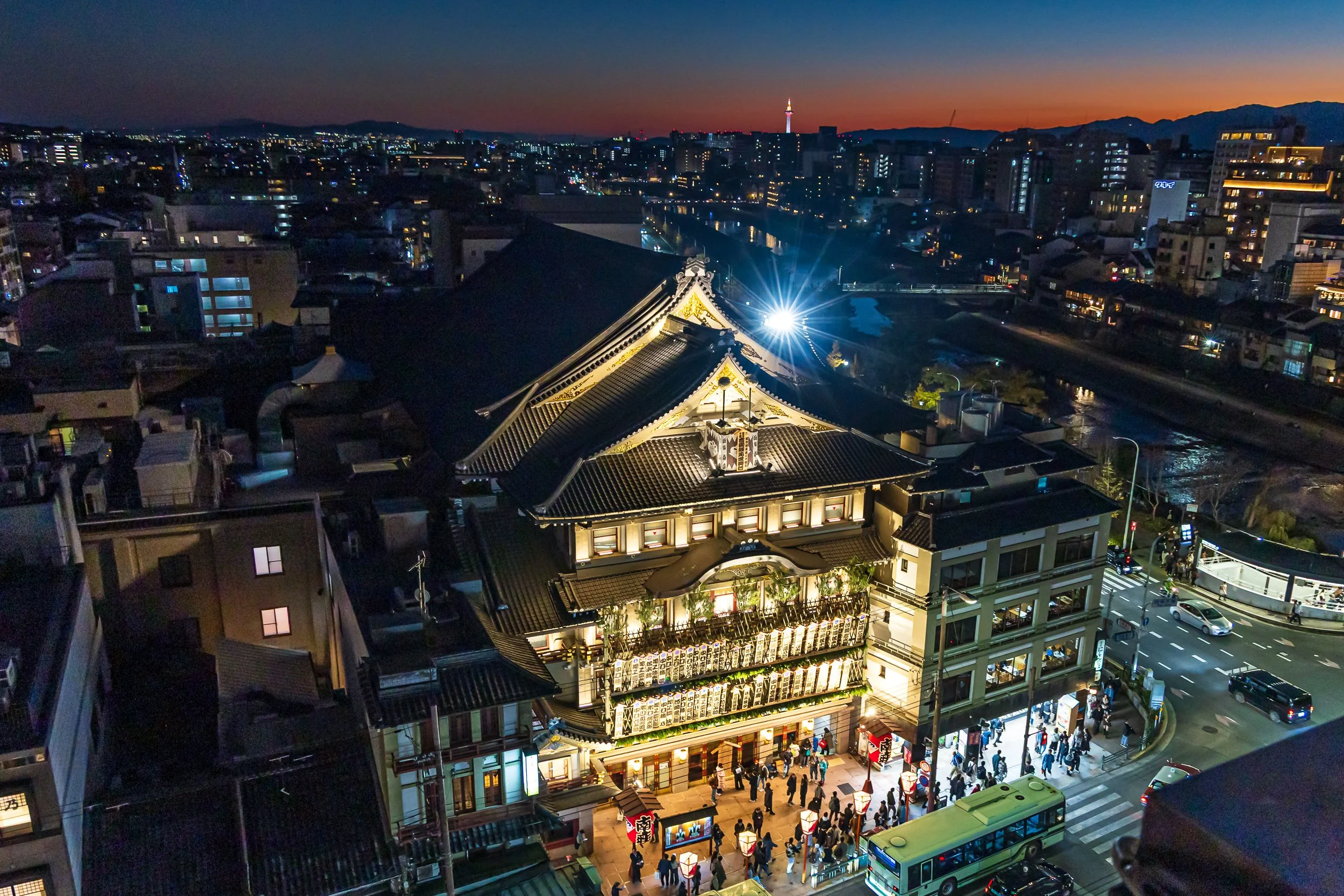 Day 8: Lake Kawaguchiko to Kyoto and Gion and Higashiyama in Kyoto at Night