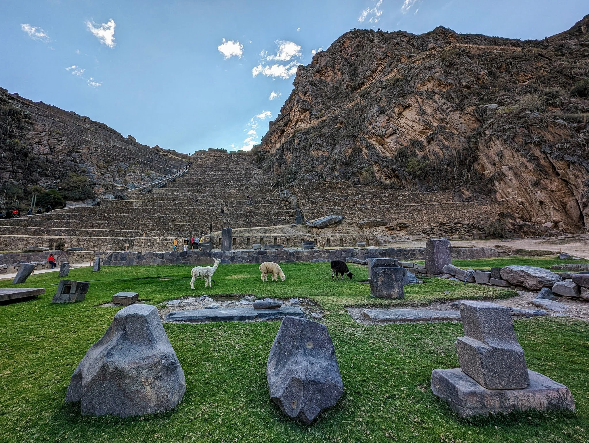 PXL_20240614_214025505_ollantaytambo-ruins.jpg