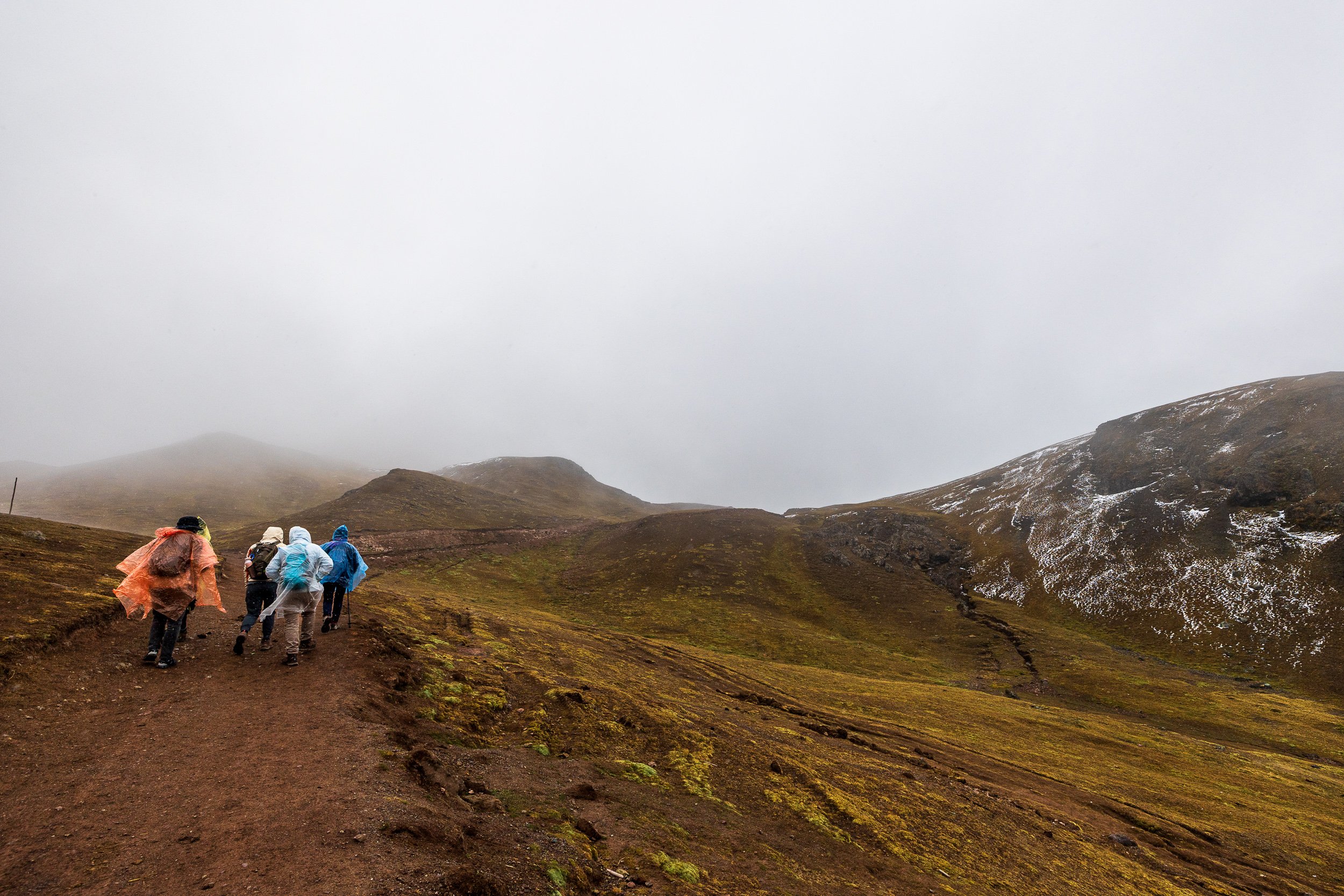 F19A2205_rainbow-mountain.jpg