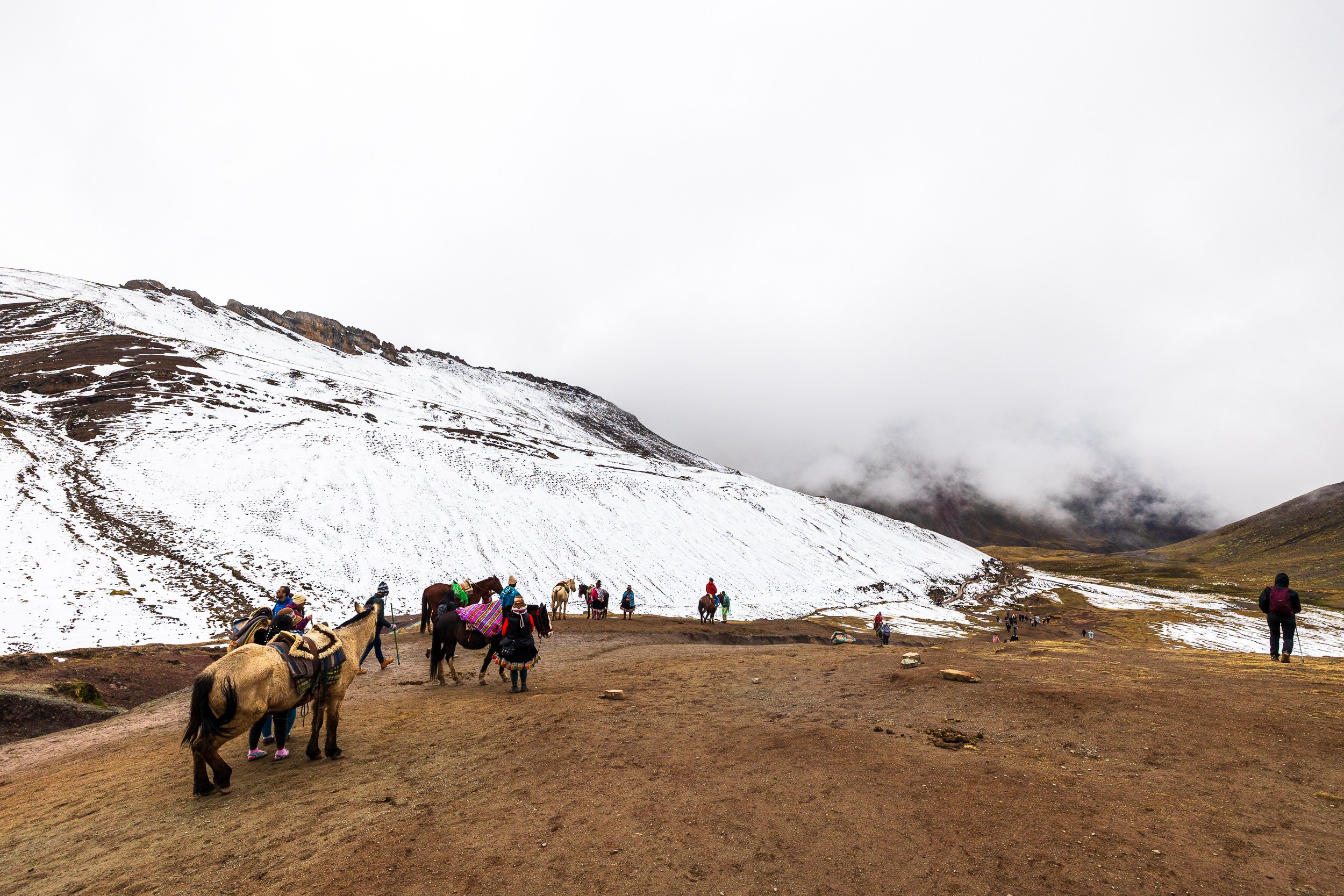 F19A2348_rainbow-mountain.jpg