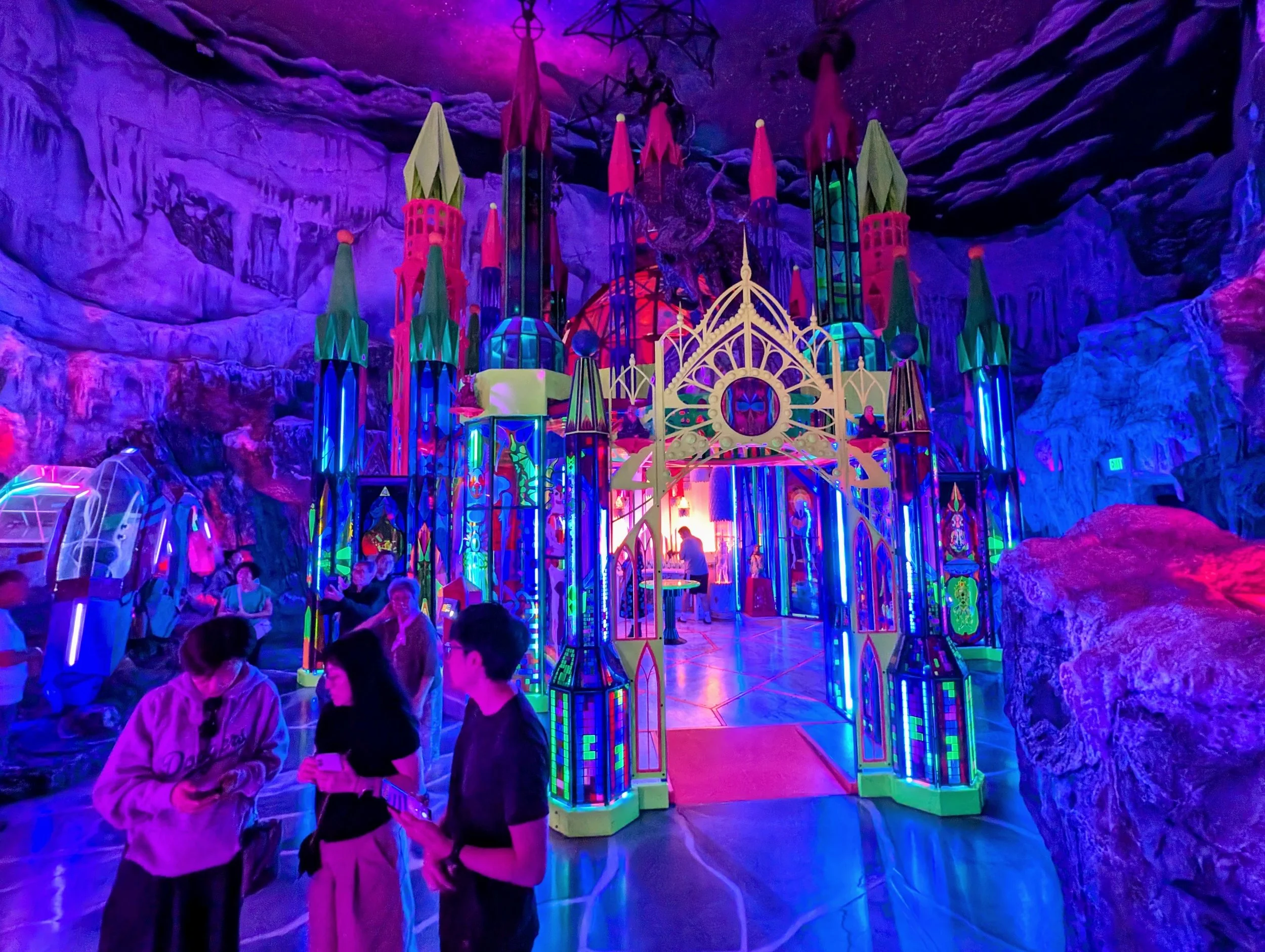 Kaleidogothic Cathedral in Eemia