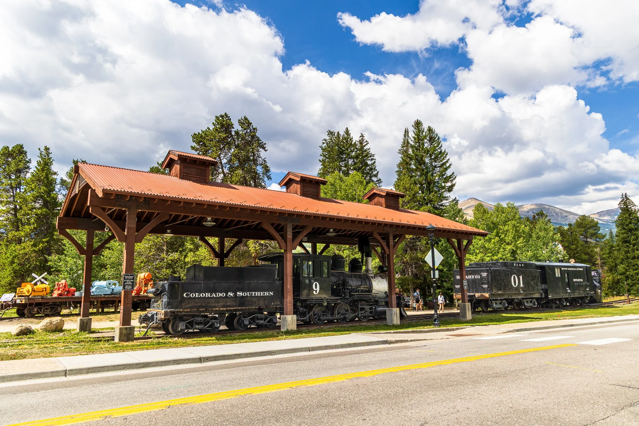 F19A9623_high-line-railroad-park.jpg