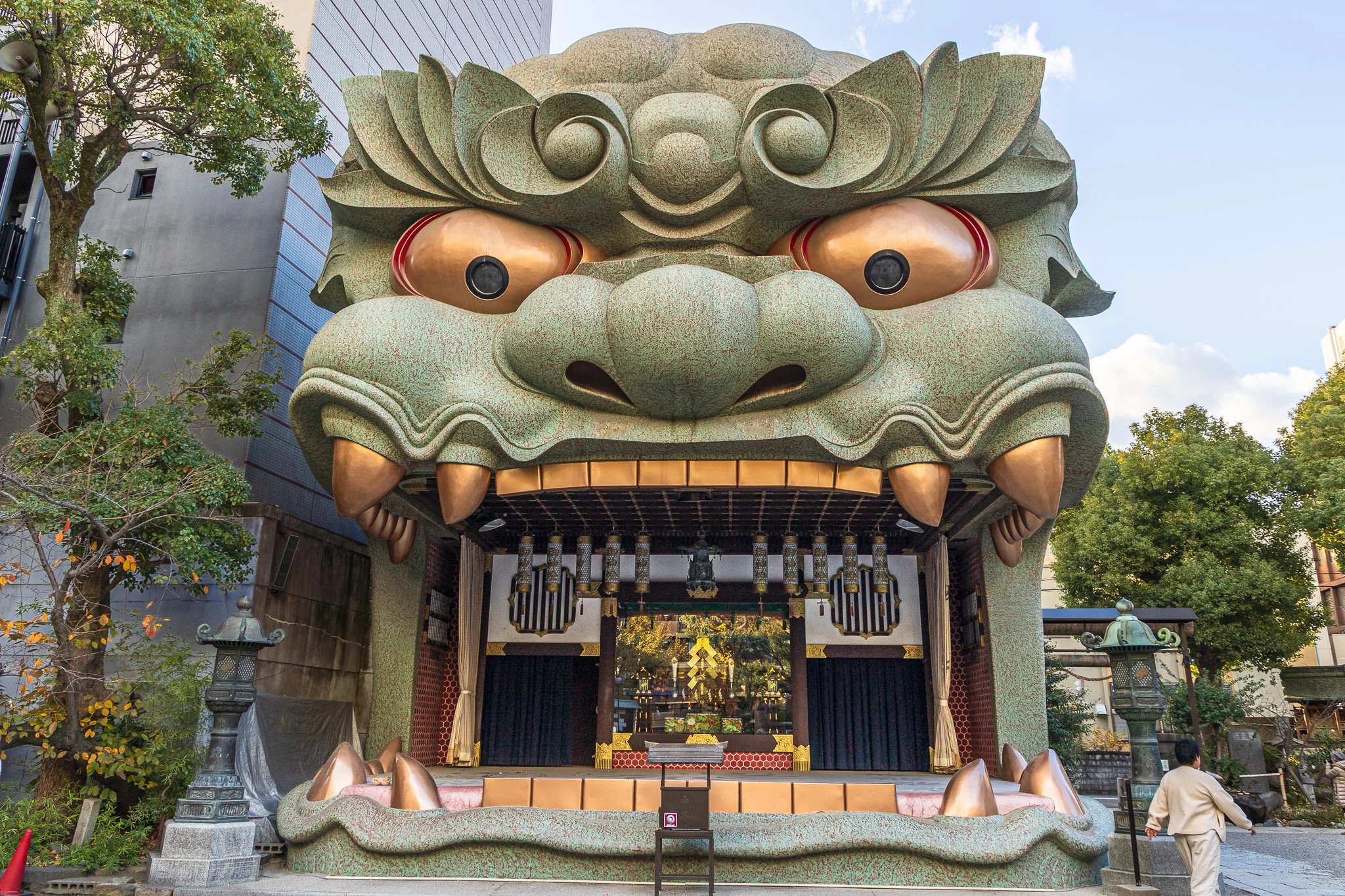 F19A5567_namba-yasaka-jinja.jpg
