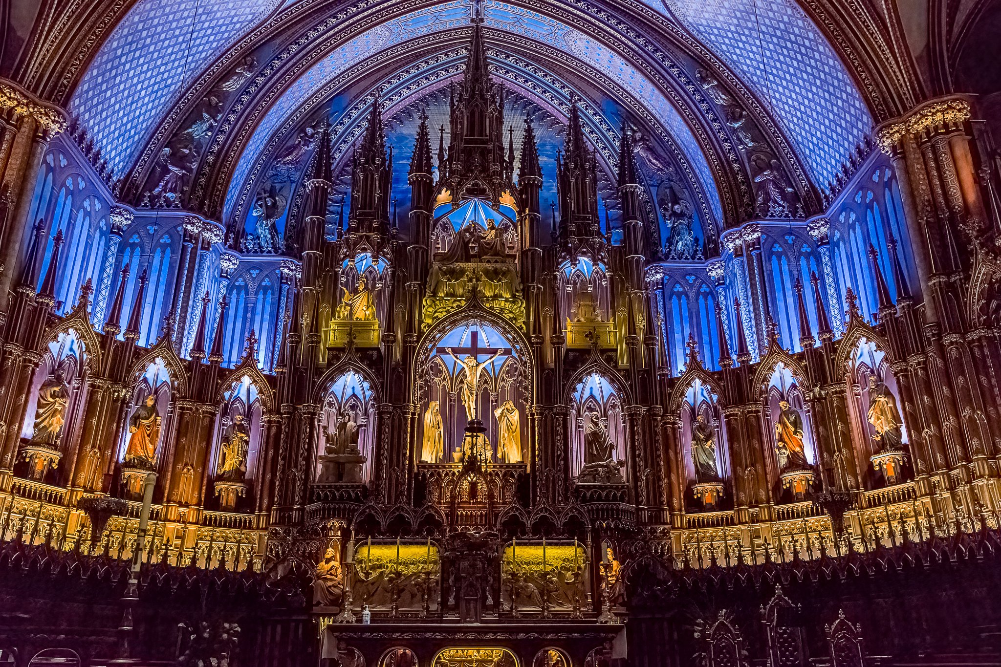 F19A1870_notre-dame-basilica.jpg