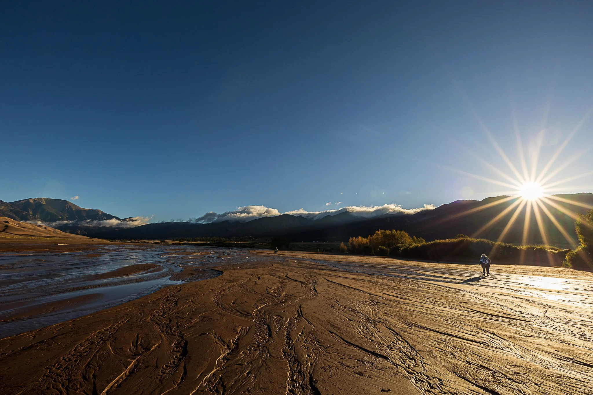 F19A2943_sunrise-at-great-sand-dunes-national-park.jpg