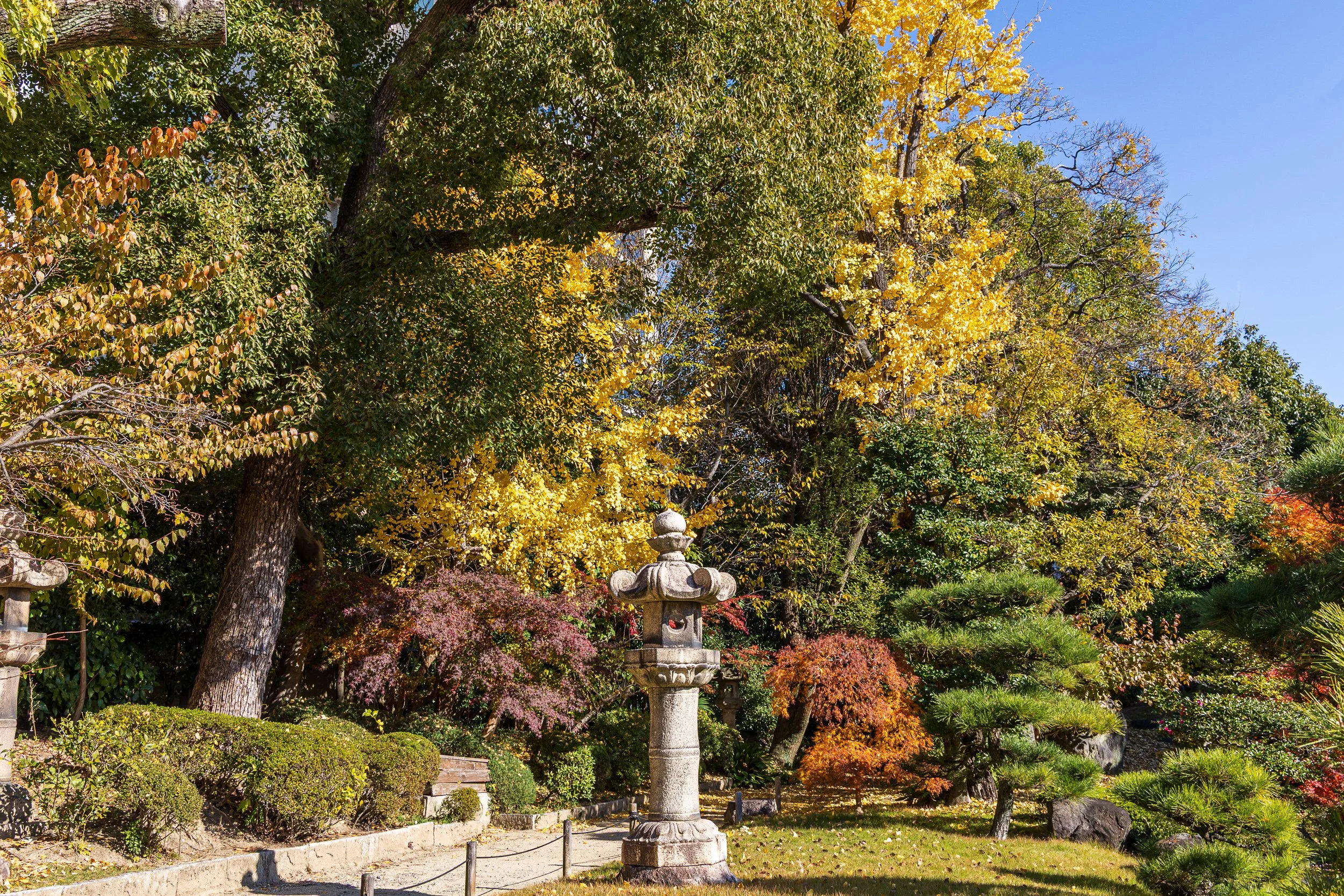 F19A5512_shitenno-ji.jpg