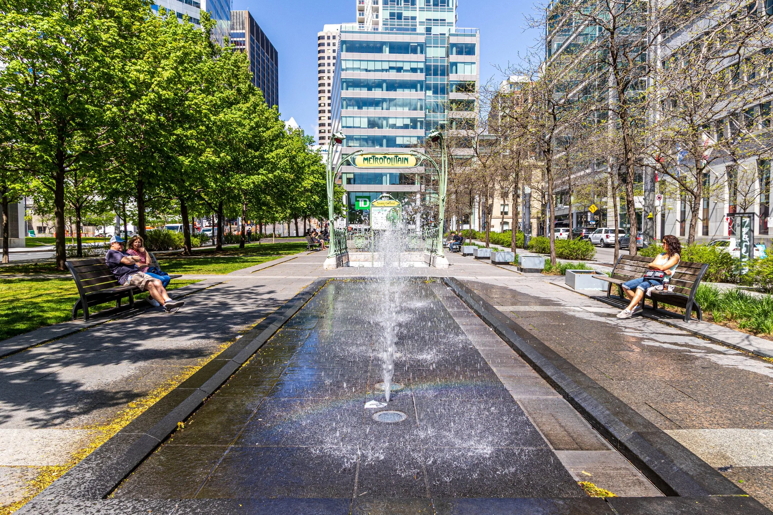 F19A1769_victoria-square.jpg