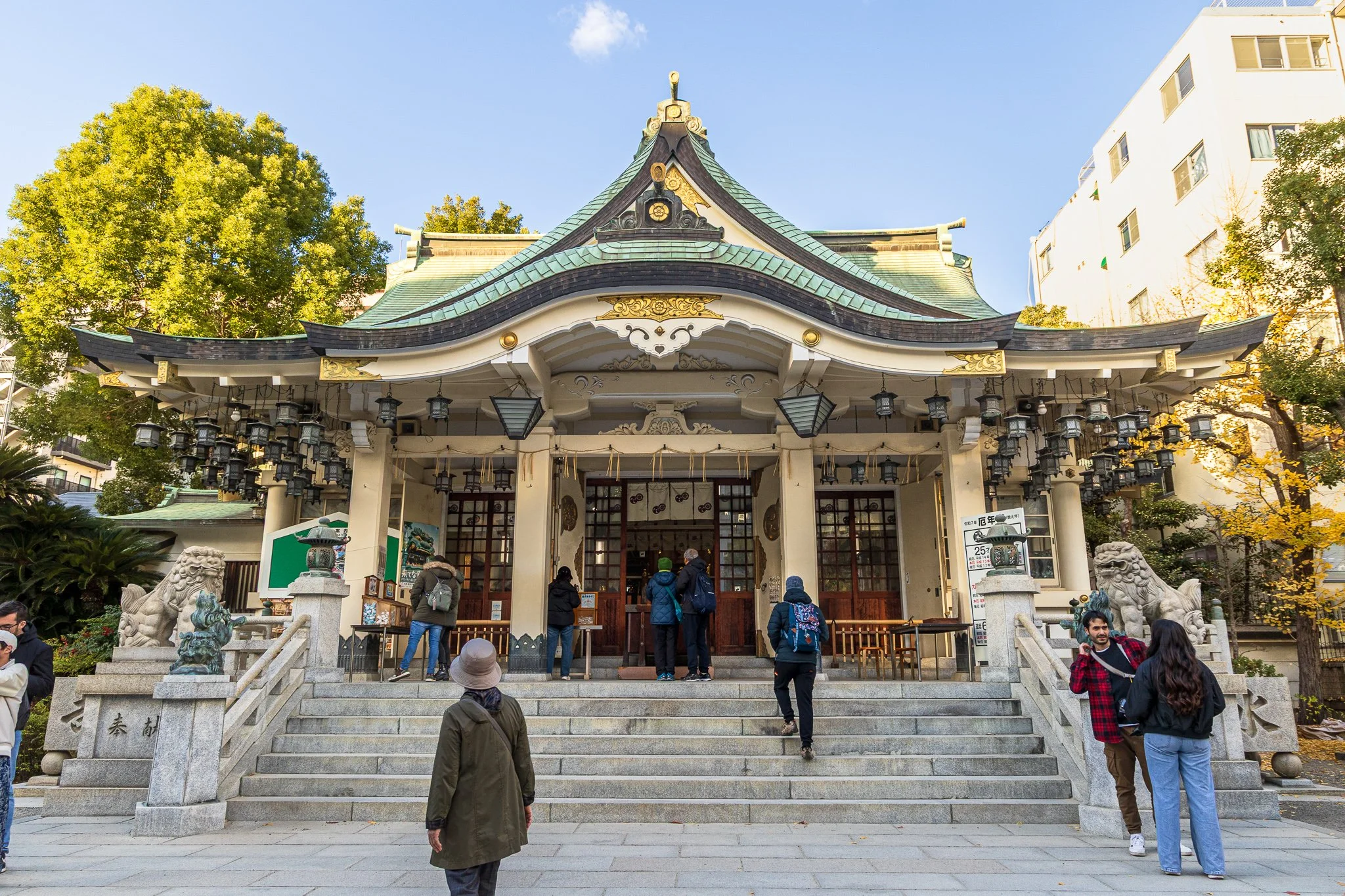 F19A5571_namba-yasaka-jinja.jpg